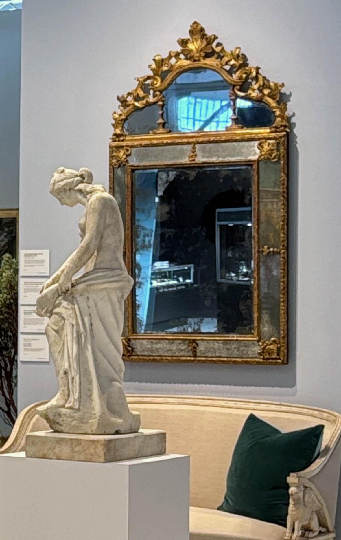 18th c. French Marginal Glass Louis XIV Gold Leaf Mirror from Private Collection For Sale 7