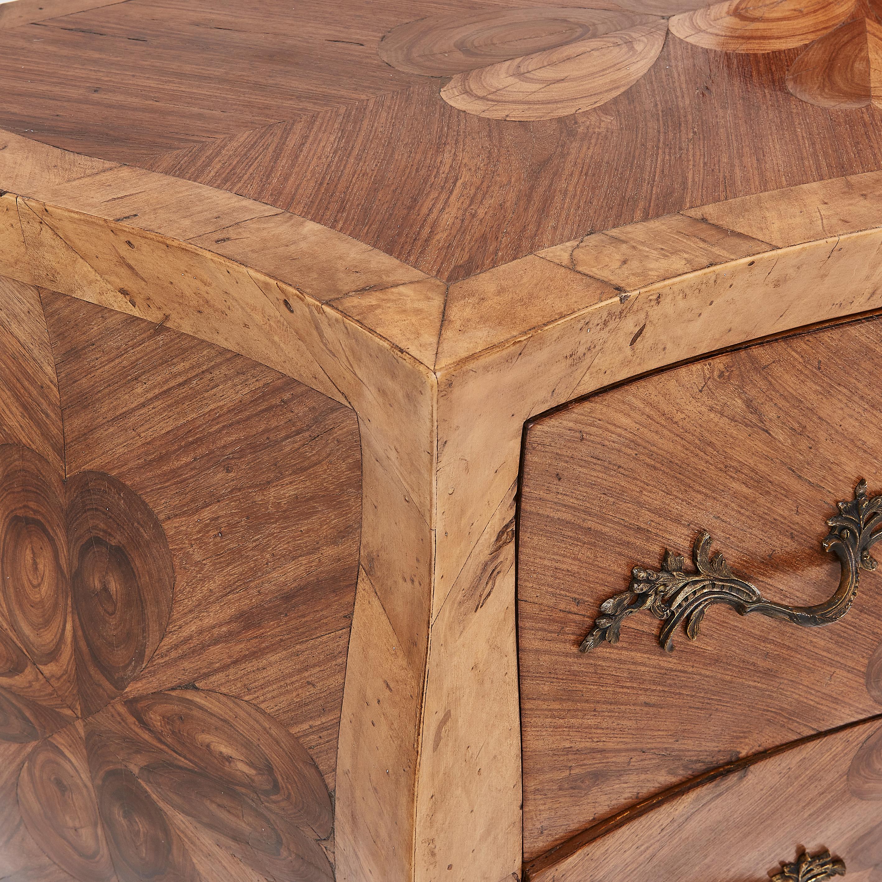 18th C. French Oyster Wood Chest Of Drawers 3