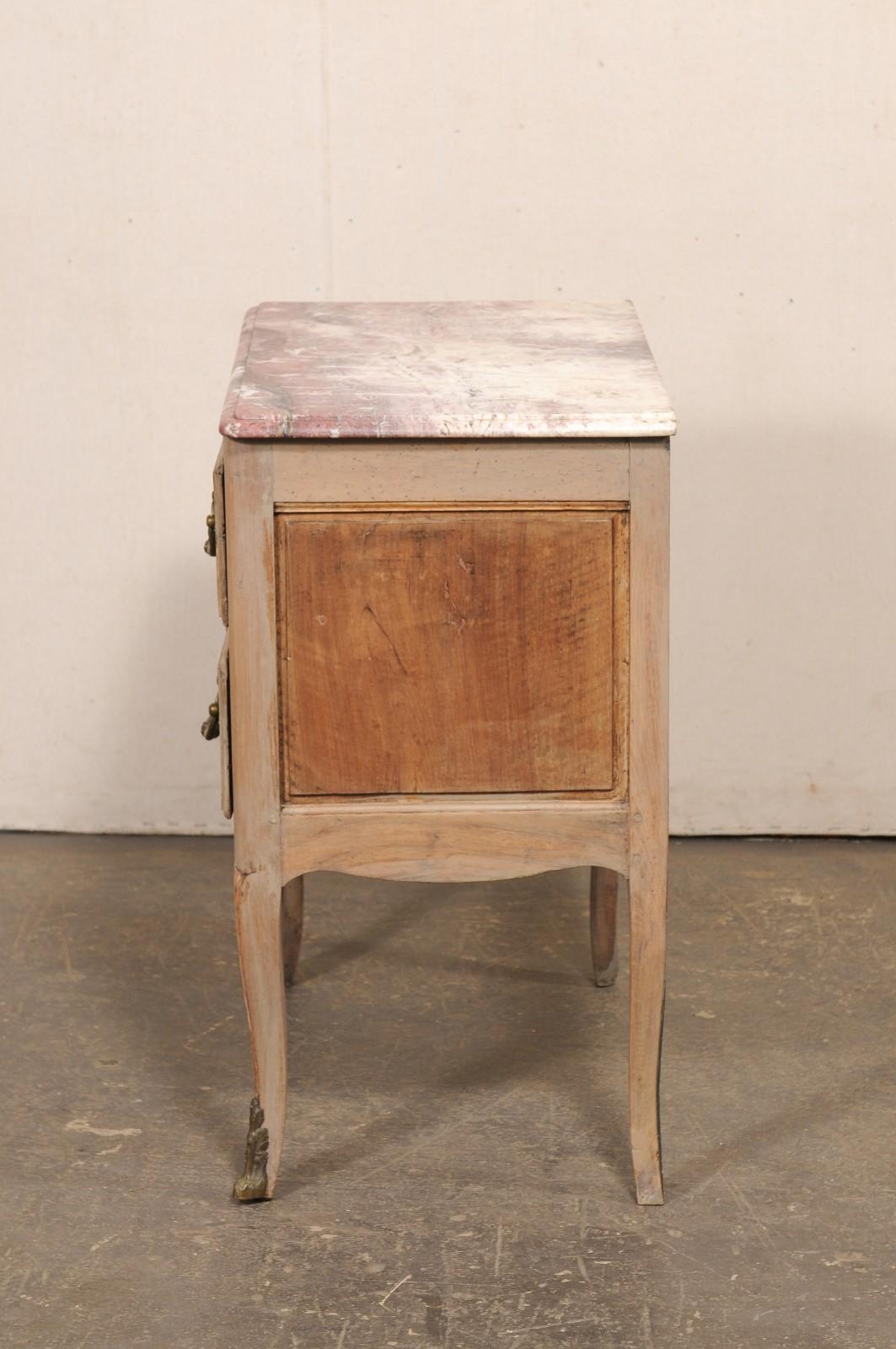 Cassapanca francese del XVIII secolo con piano in marmo originale in vendita 5