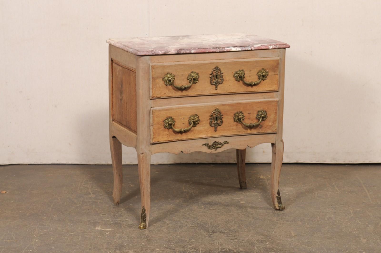 Francese Cassapanca francese del XVIII secolo con piano in marmo originale in vendita