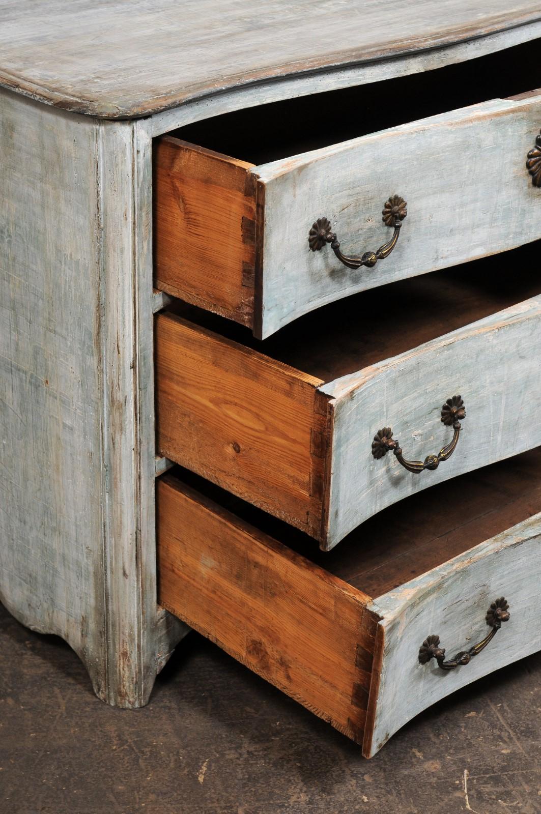 18th Century and Earlier 18th C. French Serpentine 3-Drawer Commode, Blue