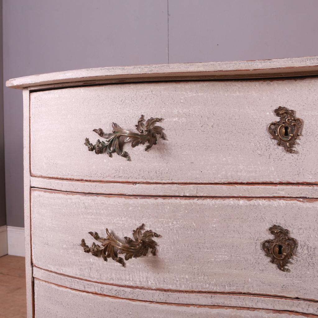 18th Century and Earlier 18th C French Serpentine Commode