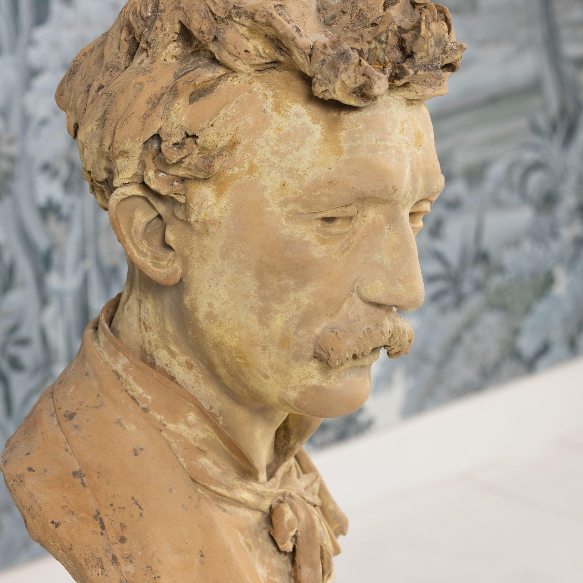 XVIII sec. Busto in terracotta gialla firmato francese di un artista in vendita 6