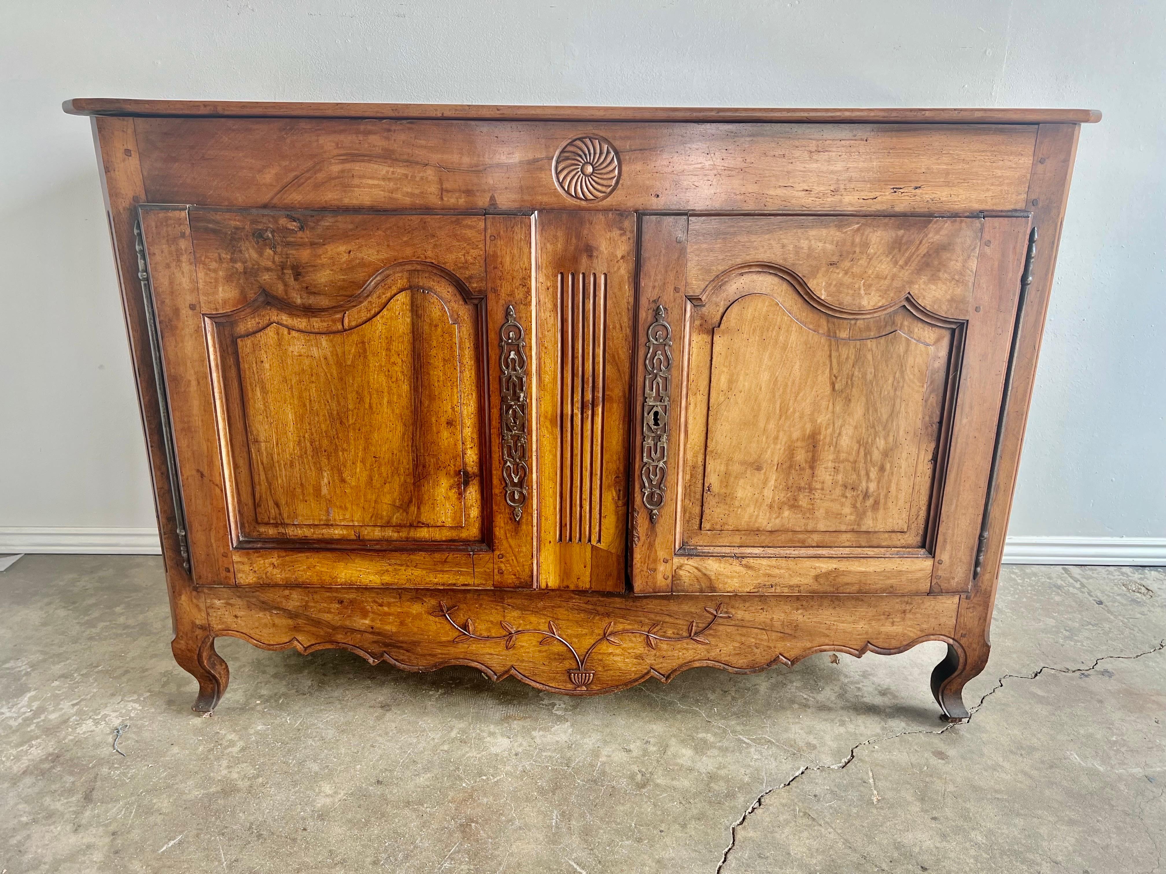 18th C. French Walnut Buffet For Sale 13