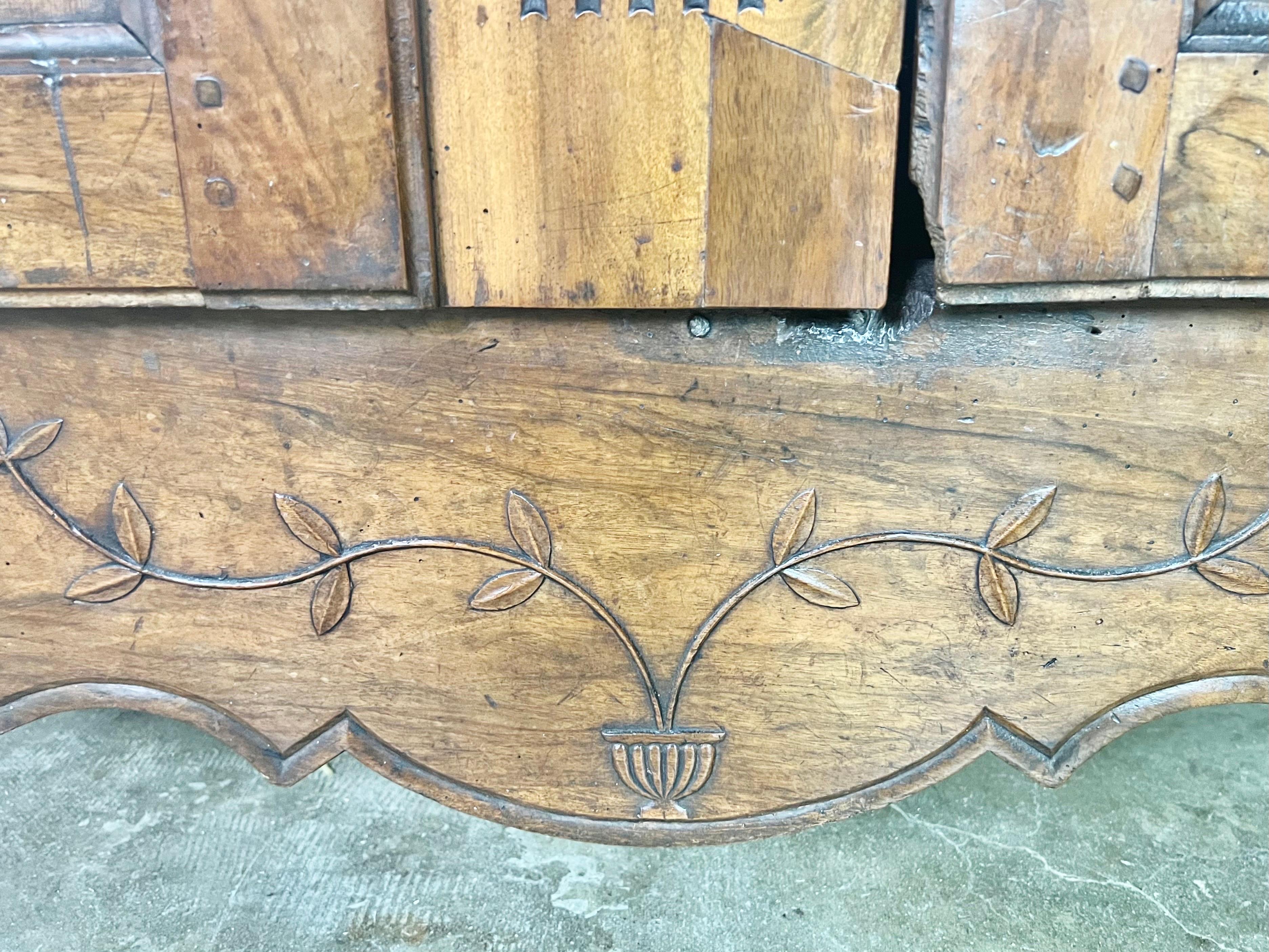 18th C. French Walnut Buffet For Sale 1