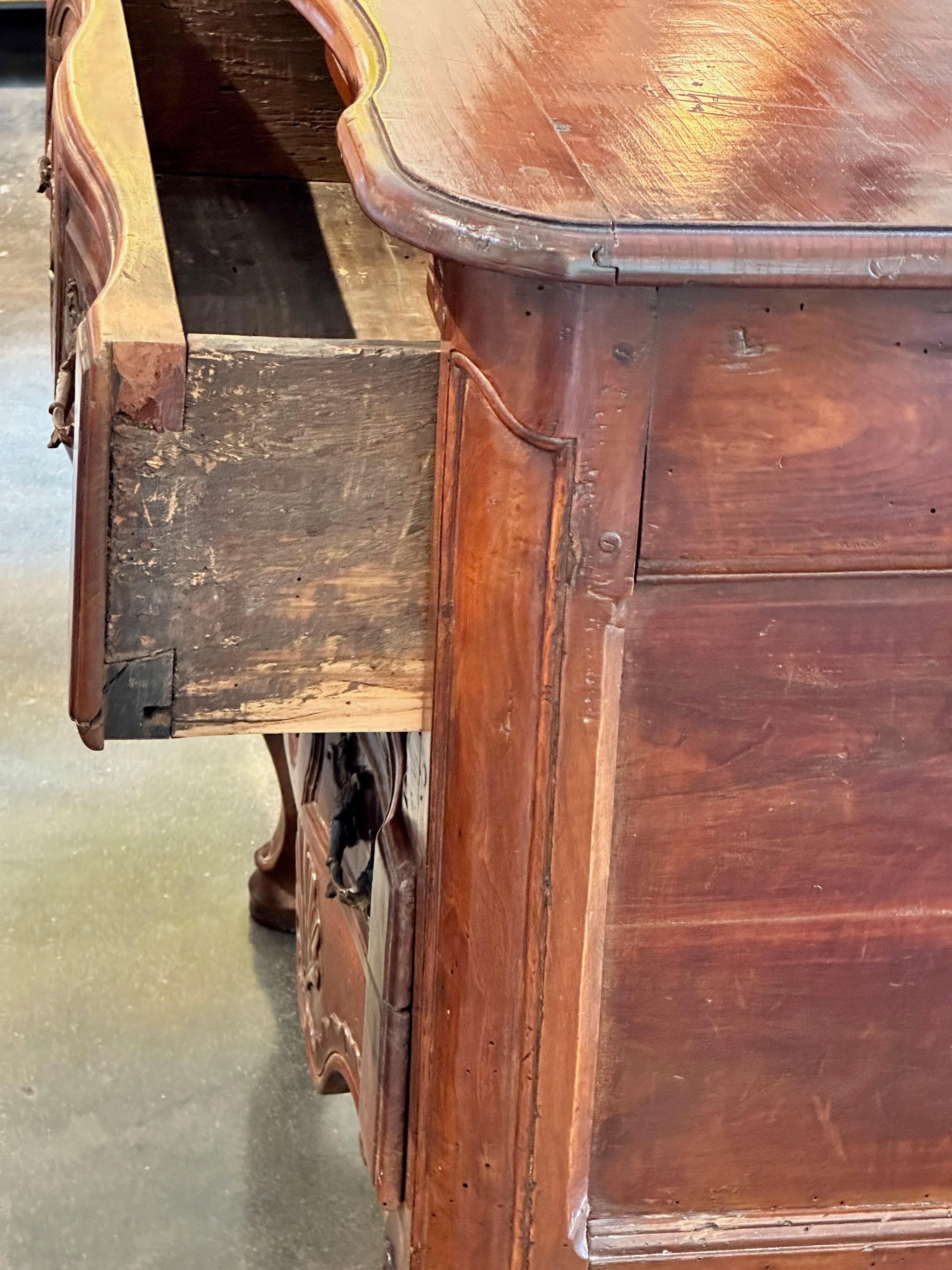 18th C. French Walnut Commode For Sale 1