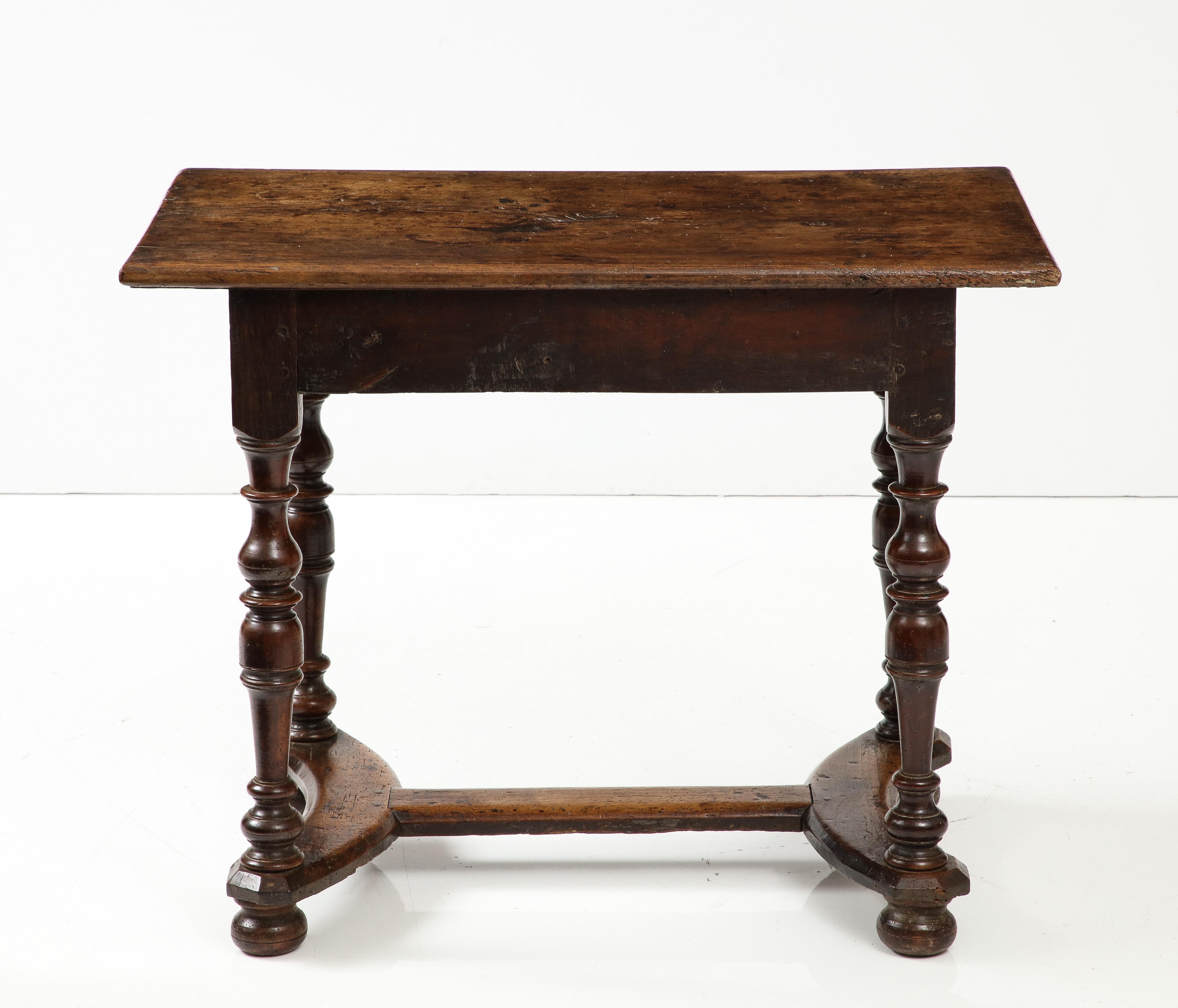 18th C. French Walnut Table with Beautifully Executed Stretcher and Patina For Sale 9