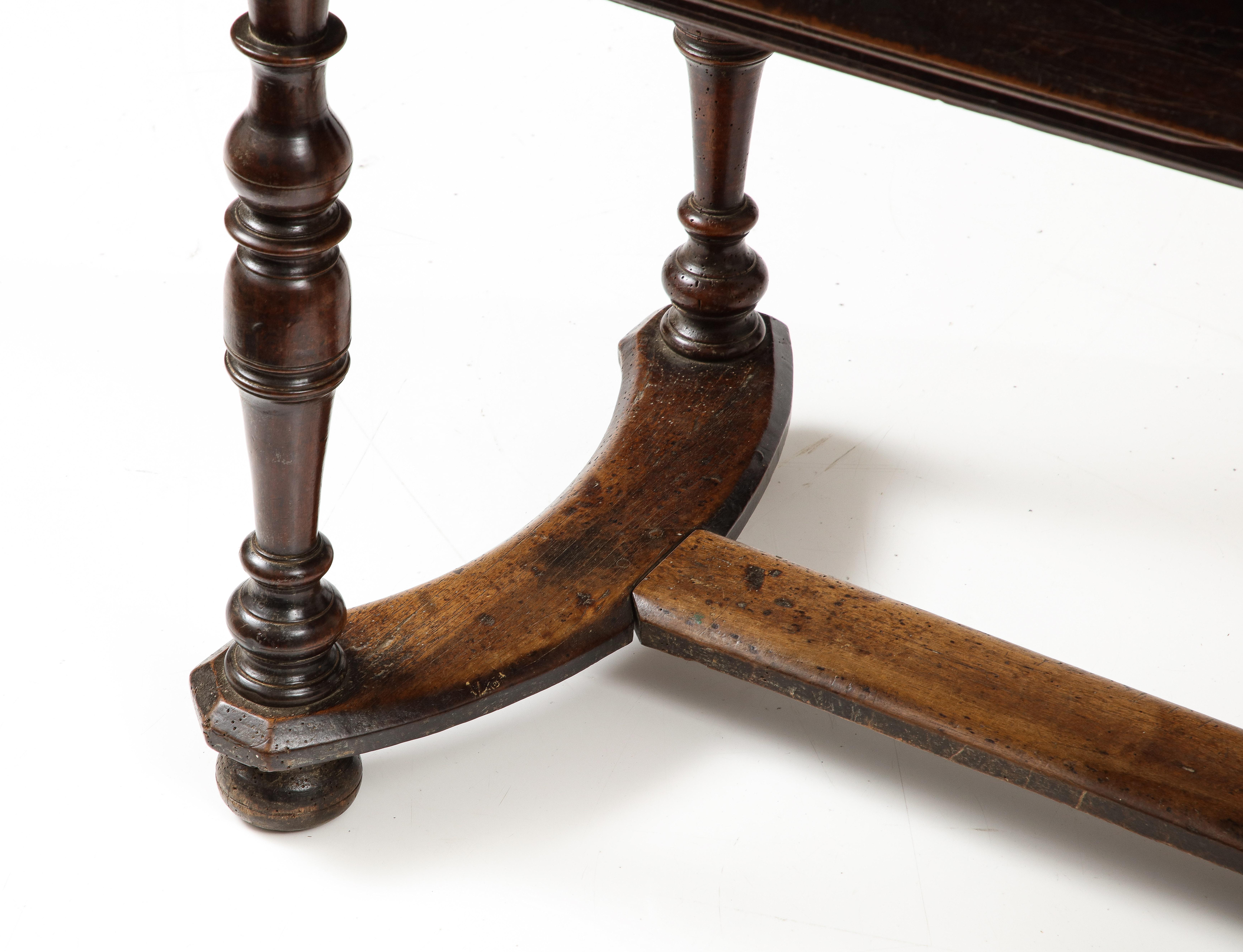 18th C. French Walnut Table with Beautifully Executed Stretcher and Patina For Sale 1