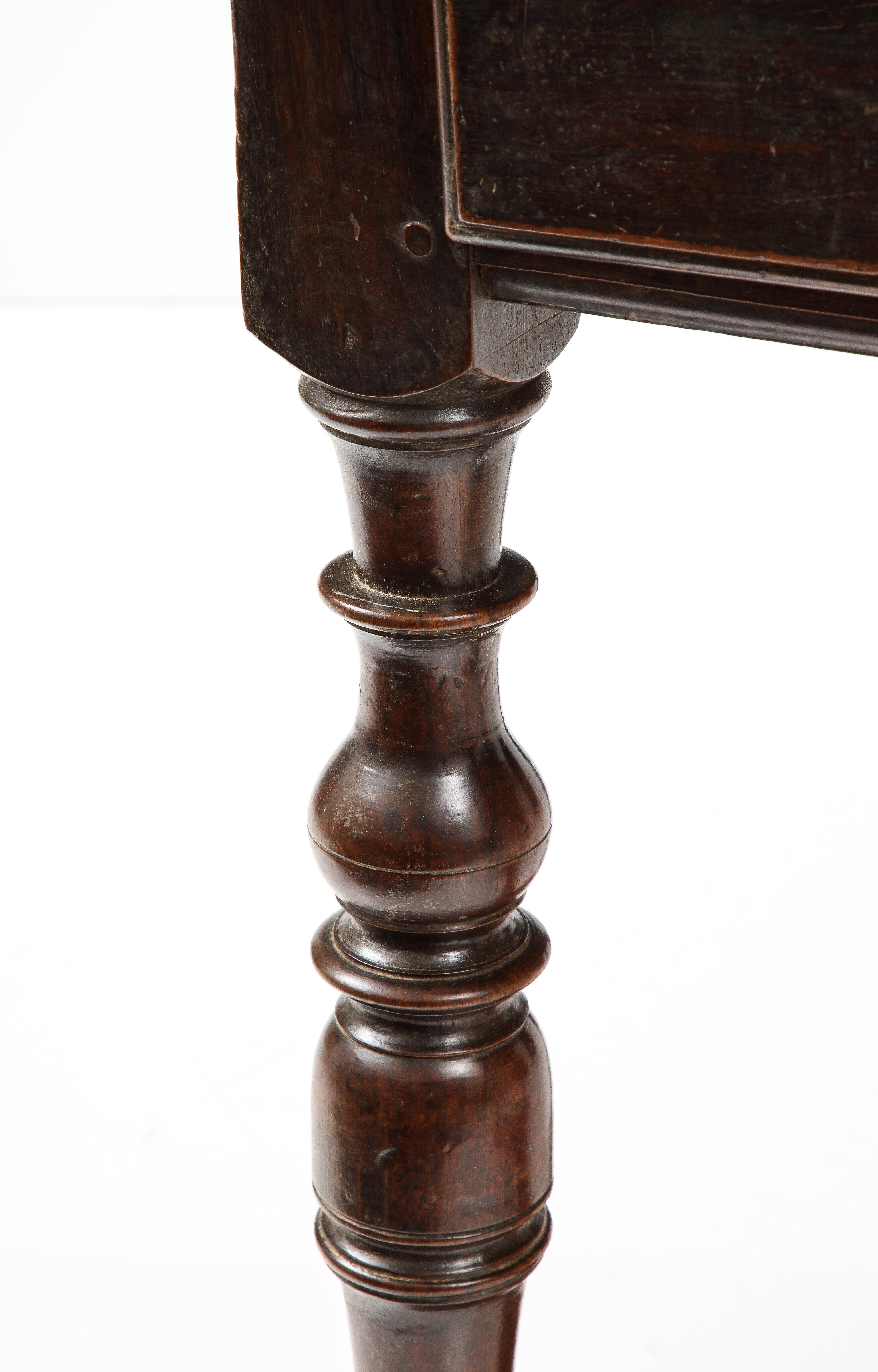18th C. French Walnut Table with Beautifully Executed Stretcher and Patina For Sale 3