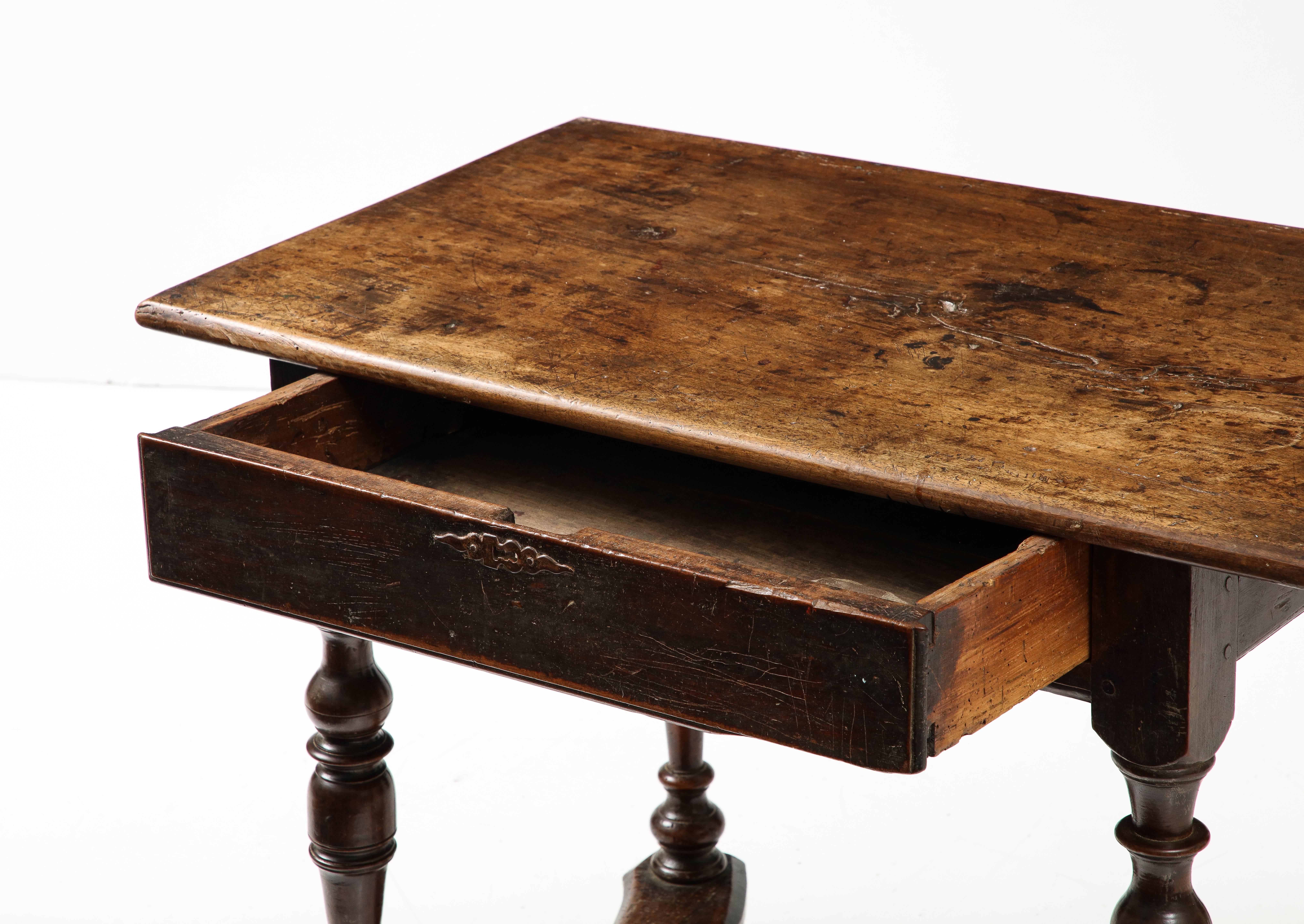 18th C. French Walnut Table with Beautifully Executed Stretcher and Patina For Sale 4