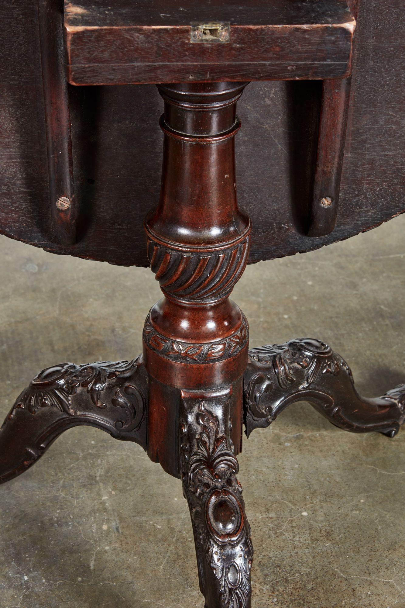 18th c. George II Low Padouk Tea Table For Sale 3