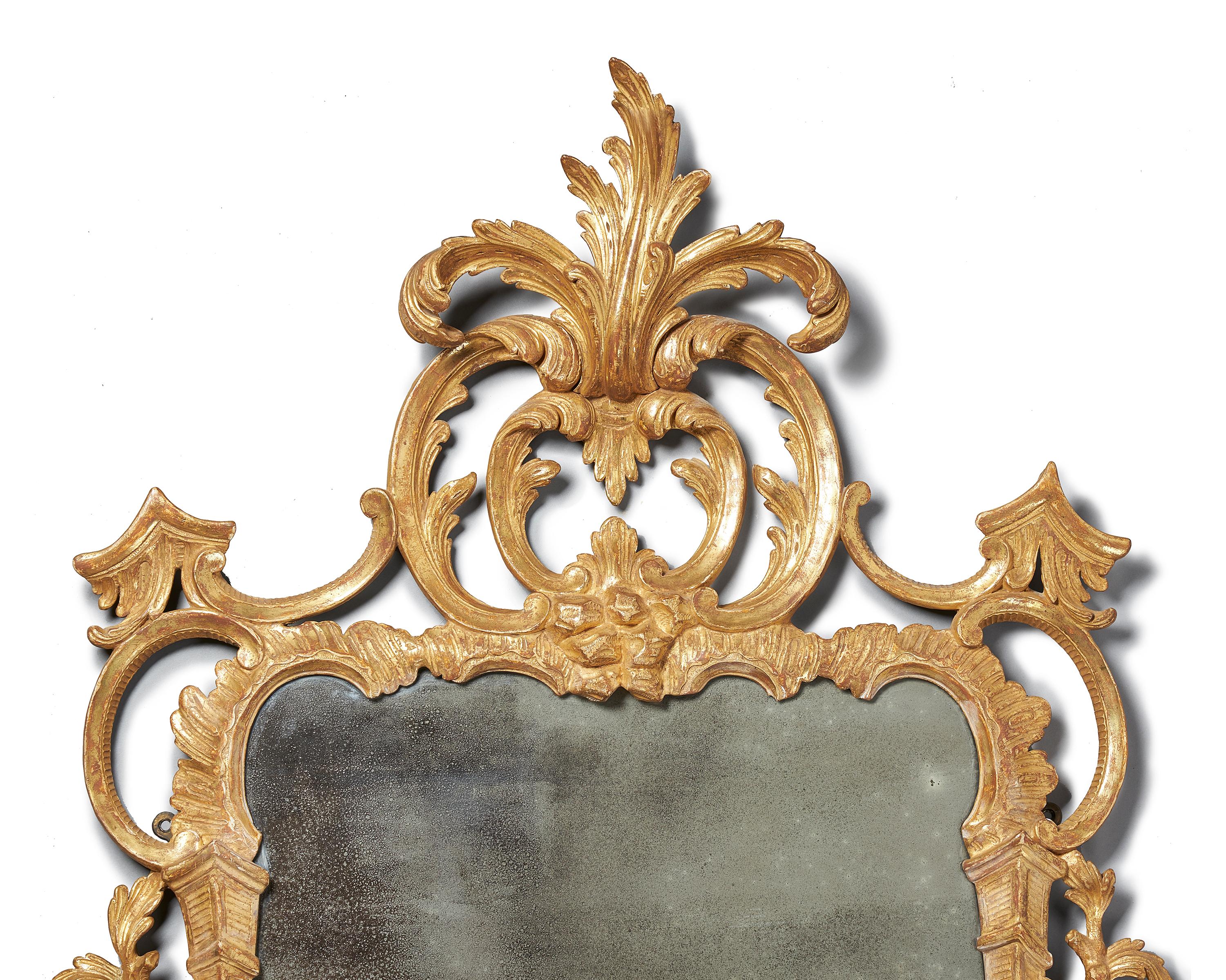 18th C. George III Chippendale Carved Giltwood Rococo Chippendale Mirror In Good Condition For Sale In Oxfordshire, United Kingdom