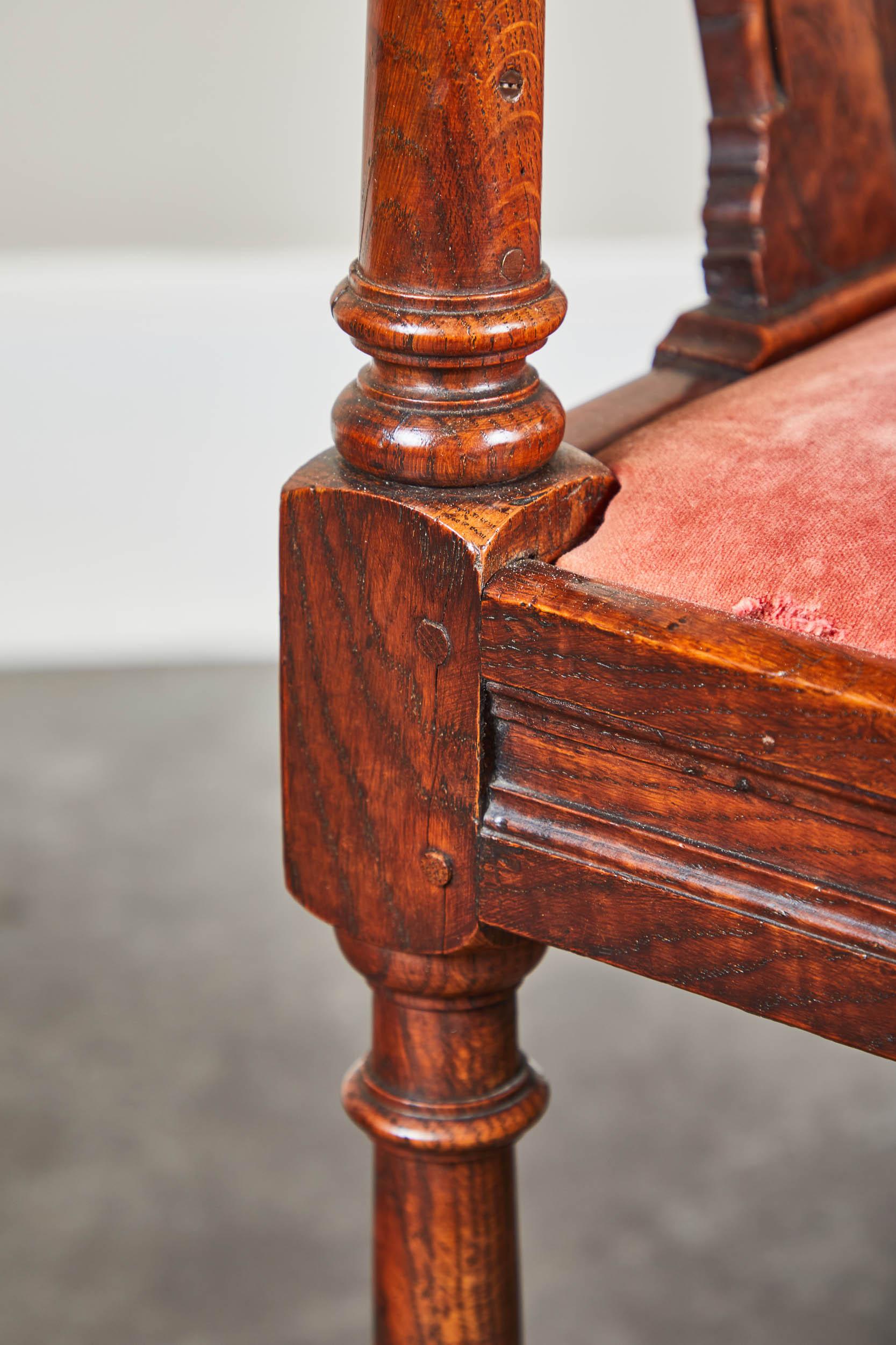 18th Century and Earlier 18th Century George III Oak and Elm Corner Chair For Sale