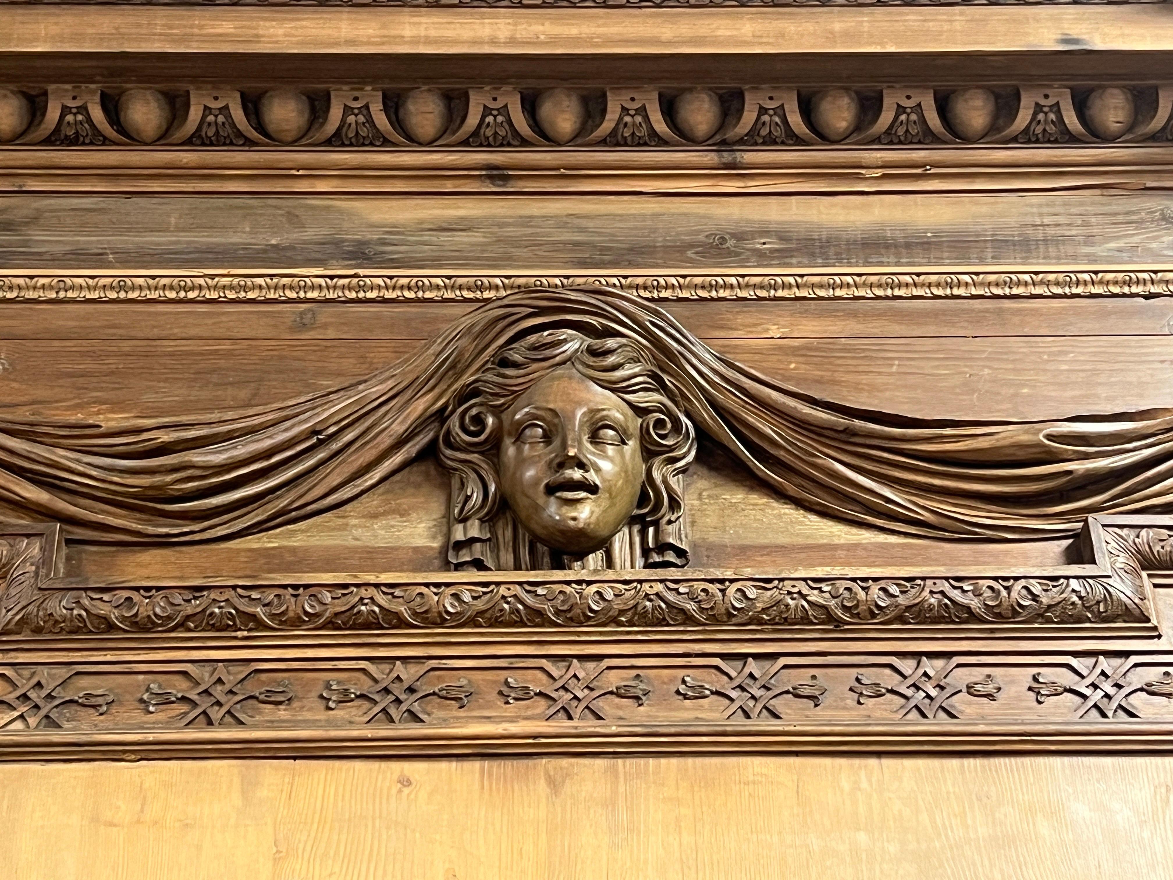 18th C., Georgian English Carved Pine Mantel W/ Overmantel Style of William Kent For Sale 10