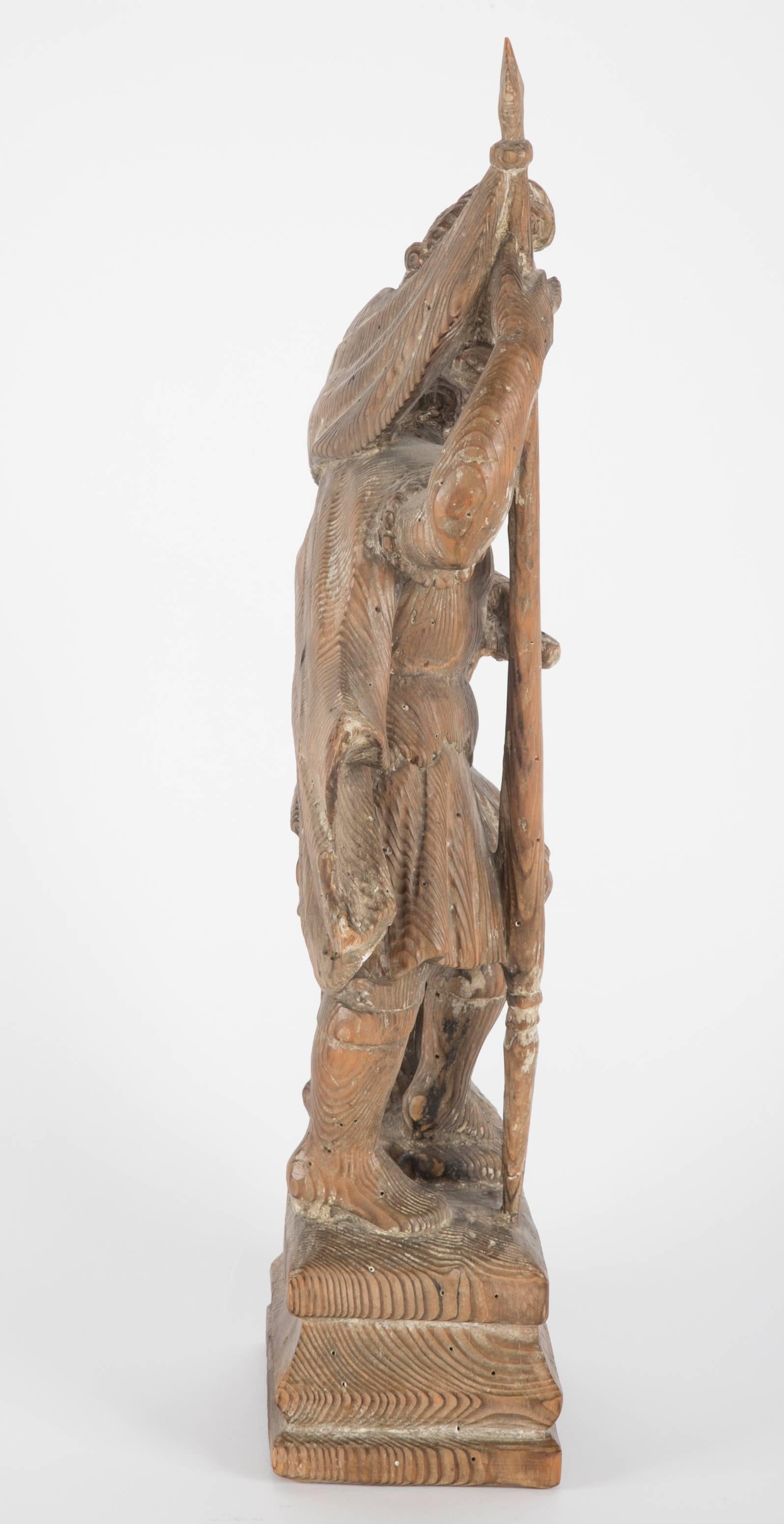 deutsche Holzschnitzfigur des Heiligen Florian aus dem 18 (Kiefernholz)