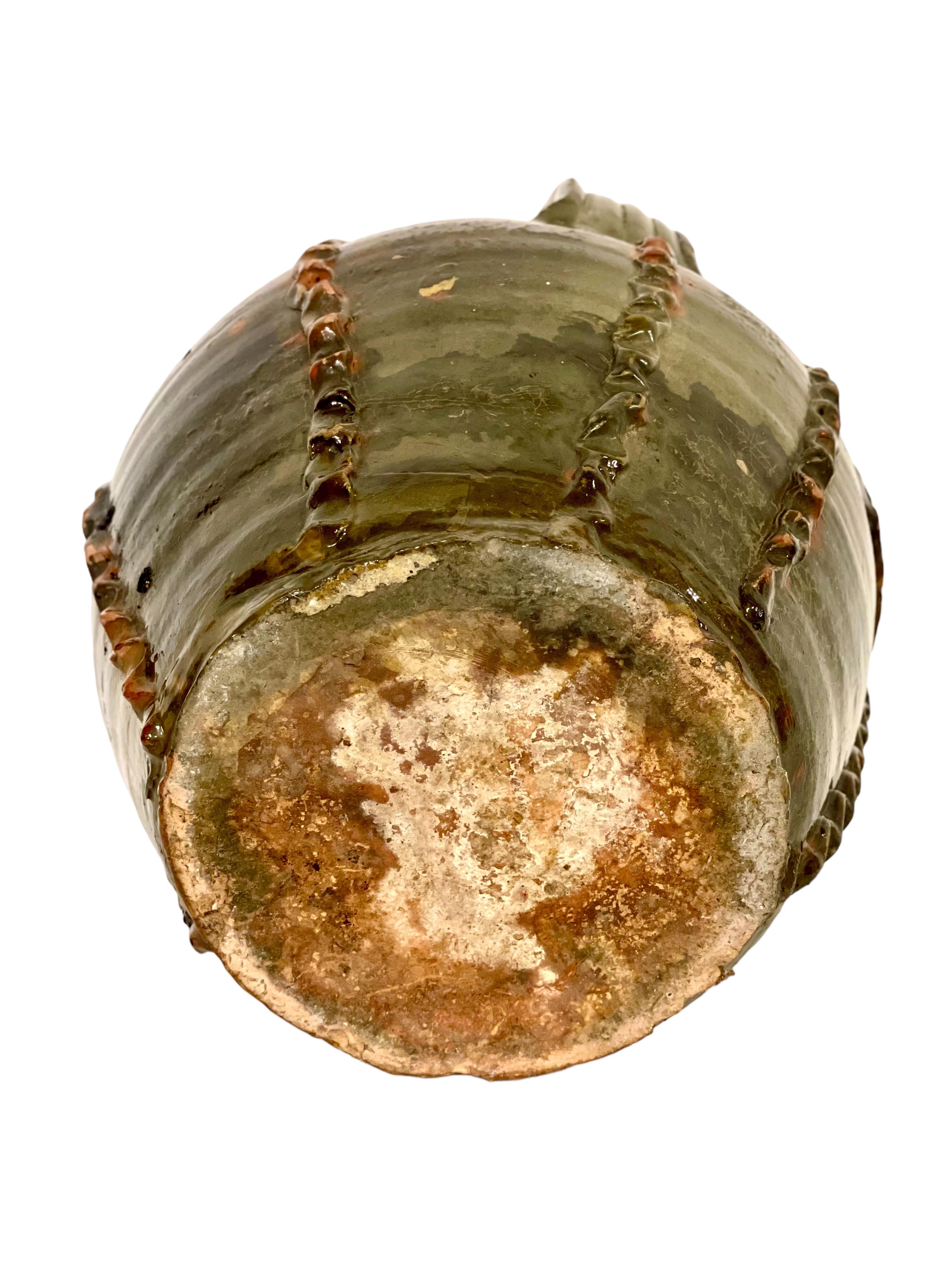 18th Century French Green Glazed Walnut Oil Jar  For Sale 4