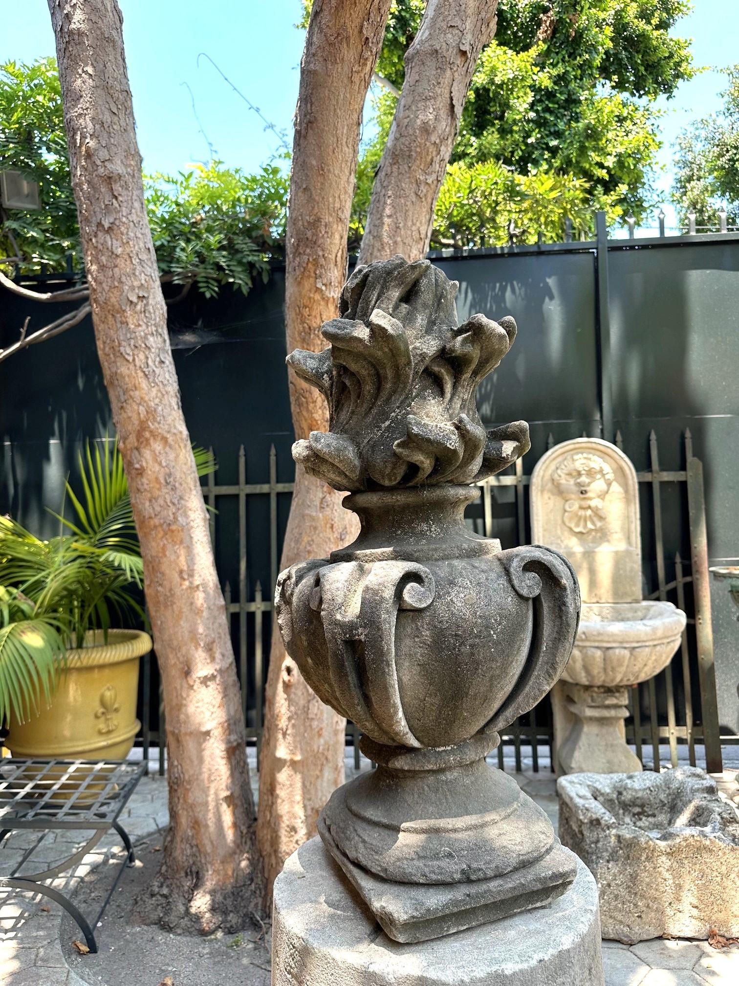 18th C. Hand Carved Stone Finial Decorative Architectural Element Antique Flame For Sale 11