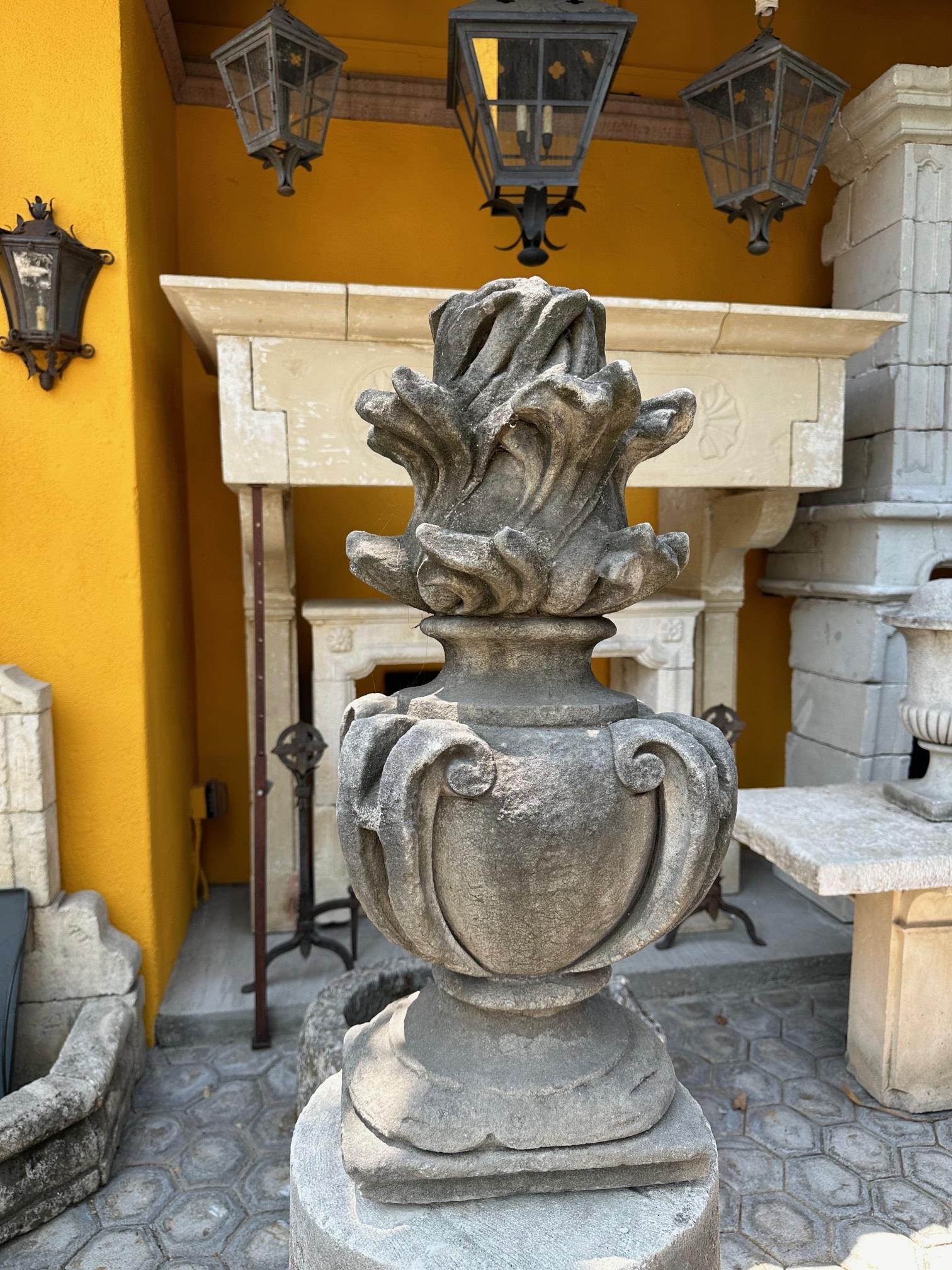 18th C. Hand Carved Stone Finial Decorative Architectural Element Antique Flame For Sale 4