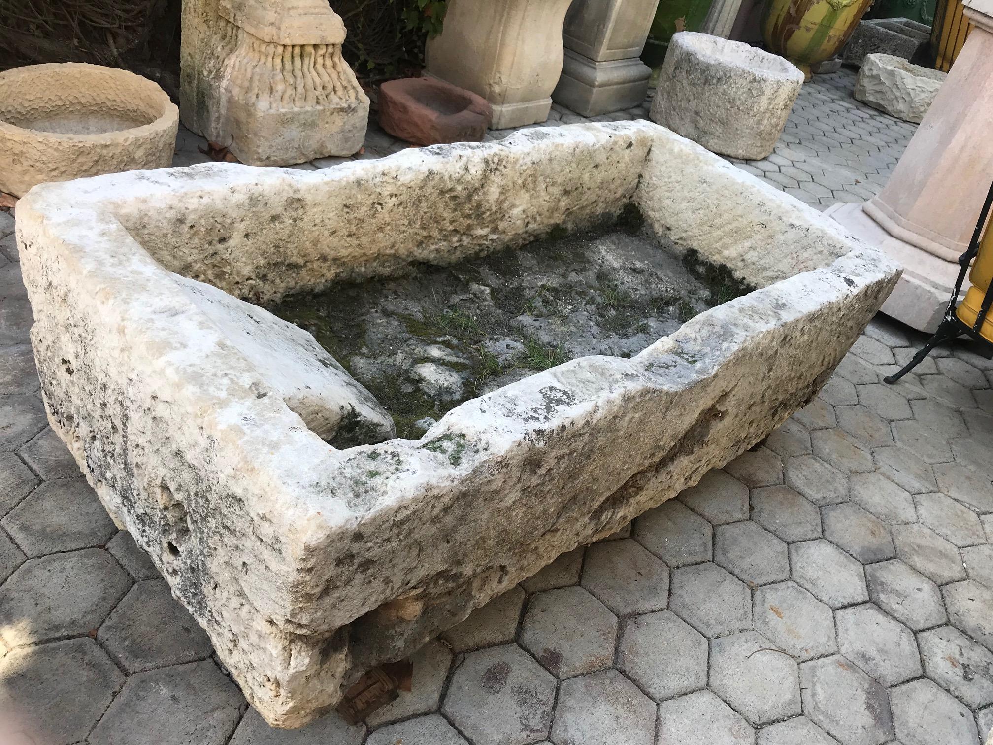 rectangular fountain basin