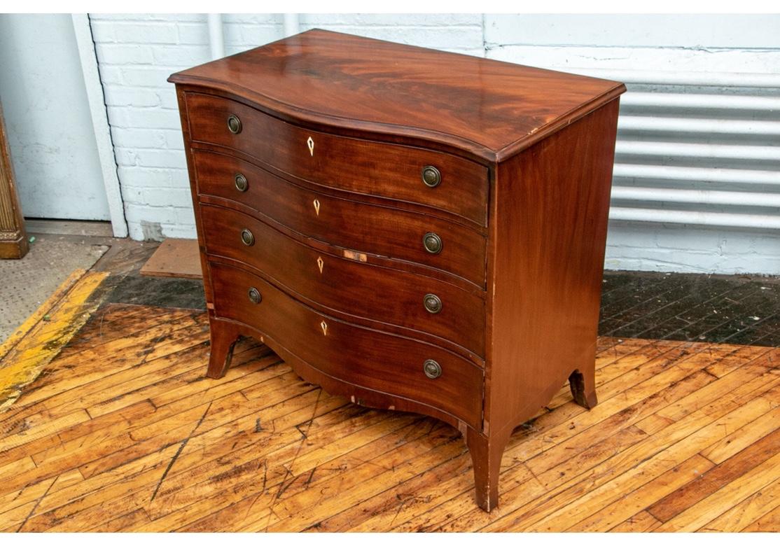 18th C. Irish George III Burled Mahogany Bachelor's Chest with Secretary Drawer For Sale 6