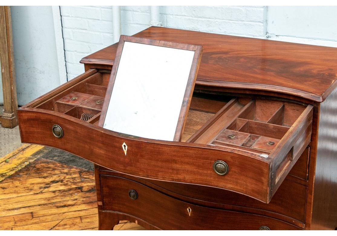 18th C. Irish George III Burled Mahogany Bachelor's Chest with Secretary Drawer For Sale 13