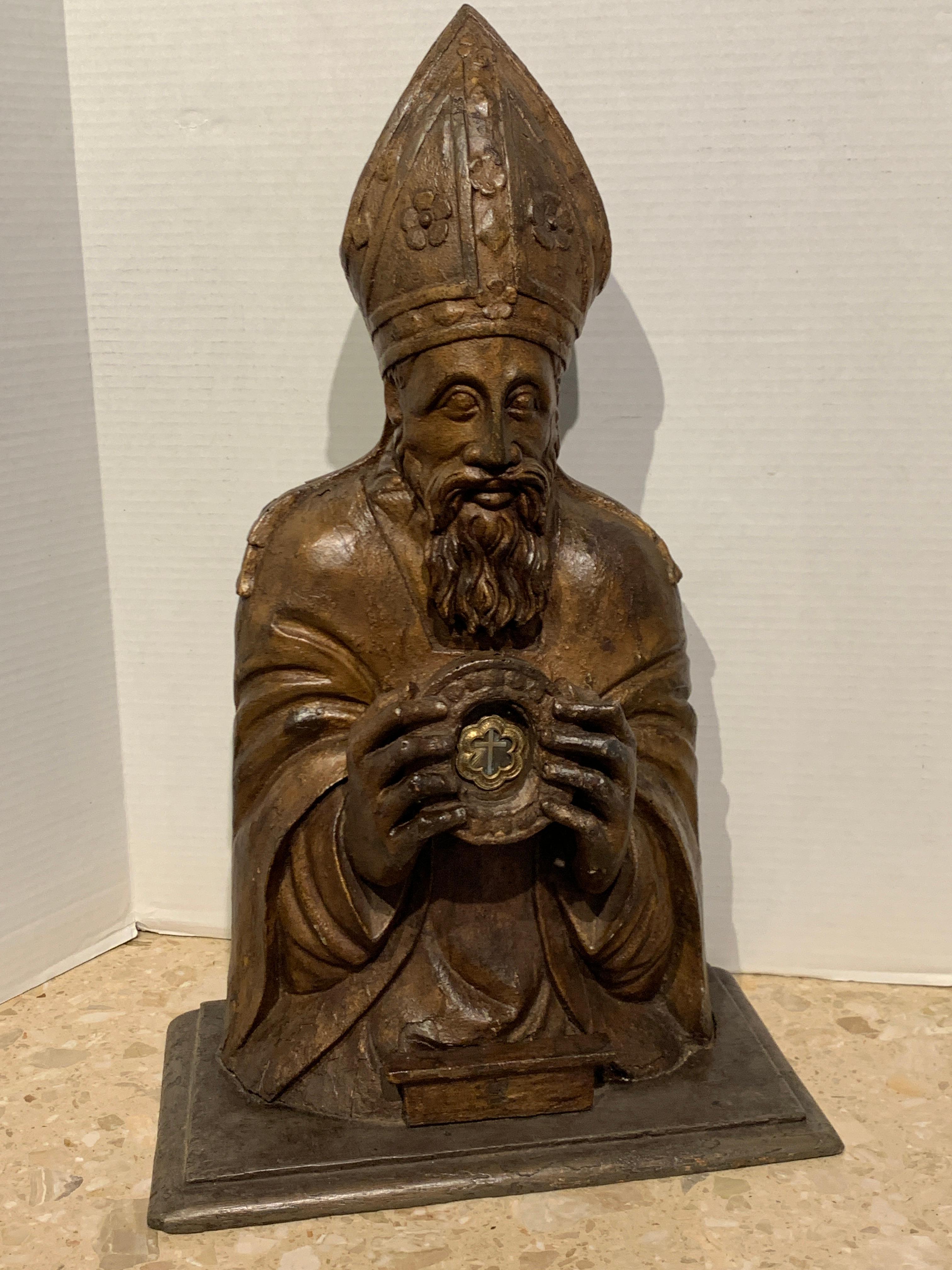 Wood 18th Century Italian Carved and Polychromed Reliquary of Pope Pius V For Sale