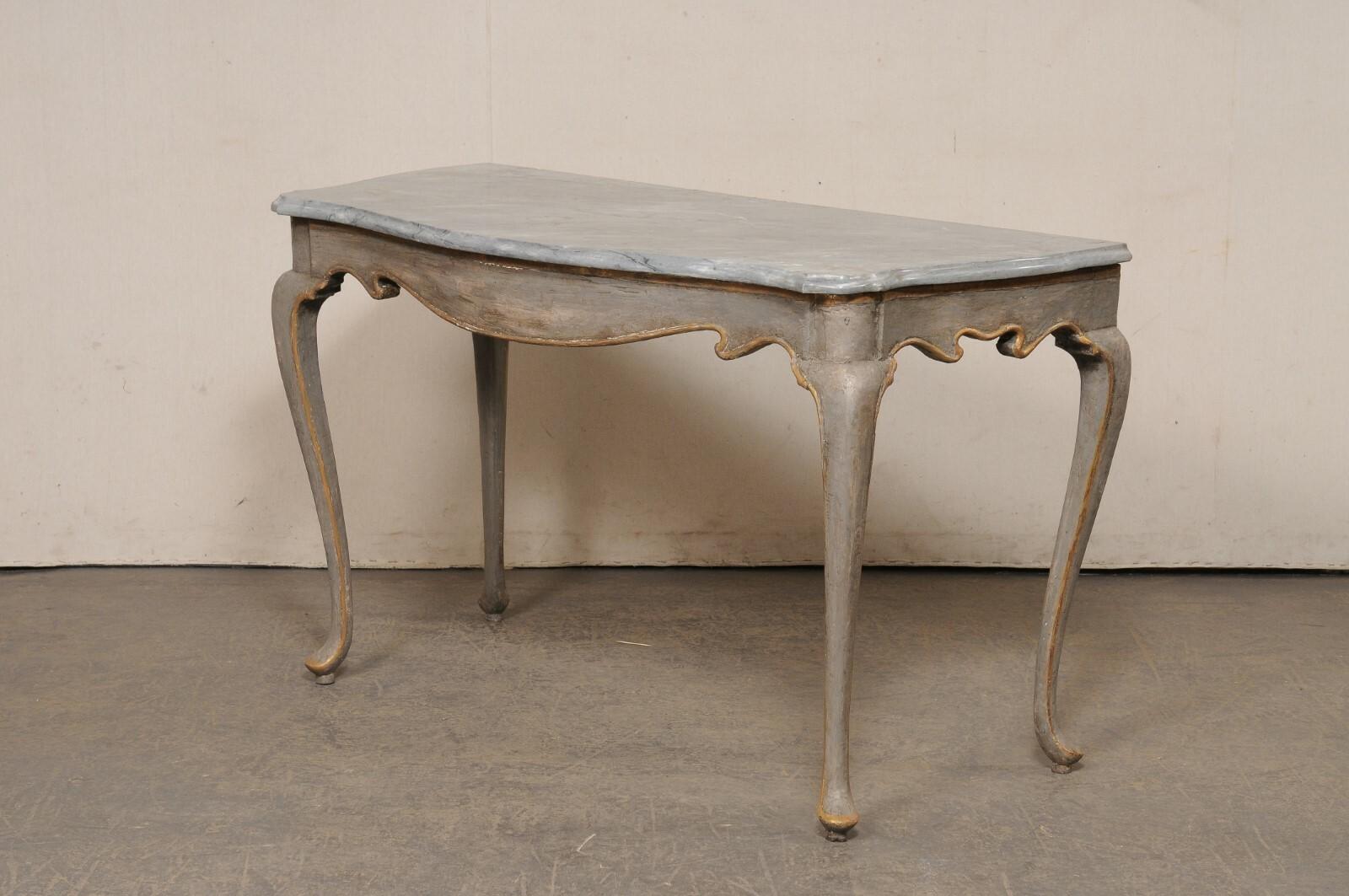 18th C. Italian Console Table w/Grey Marble Top & Nice Shapely Design For Sale 6