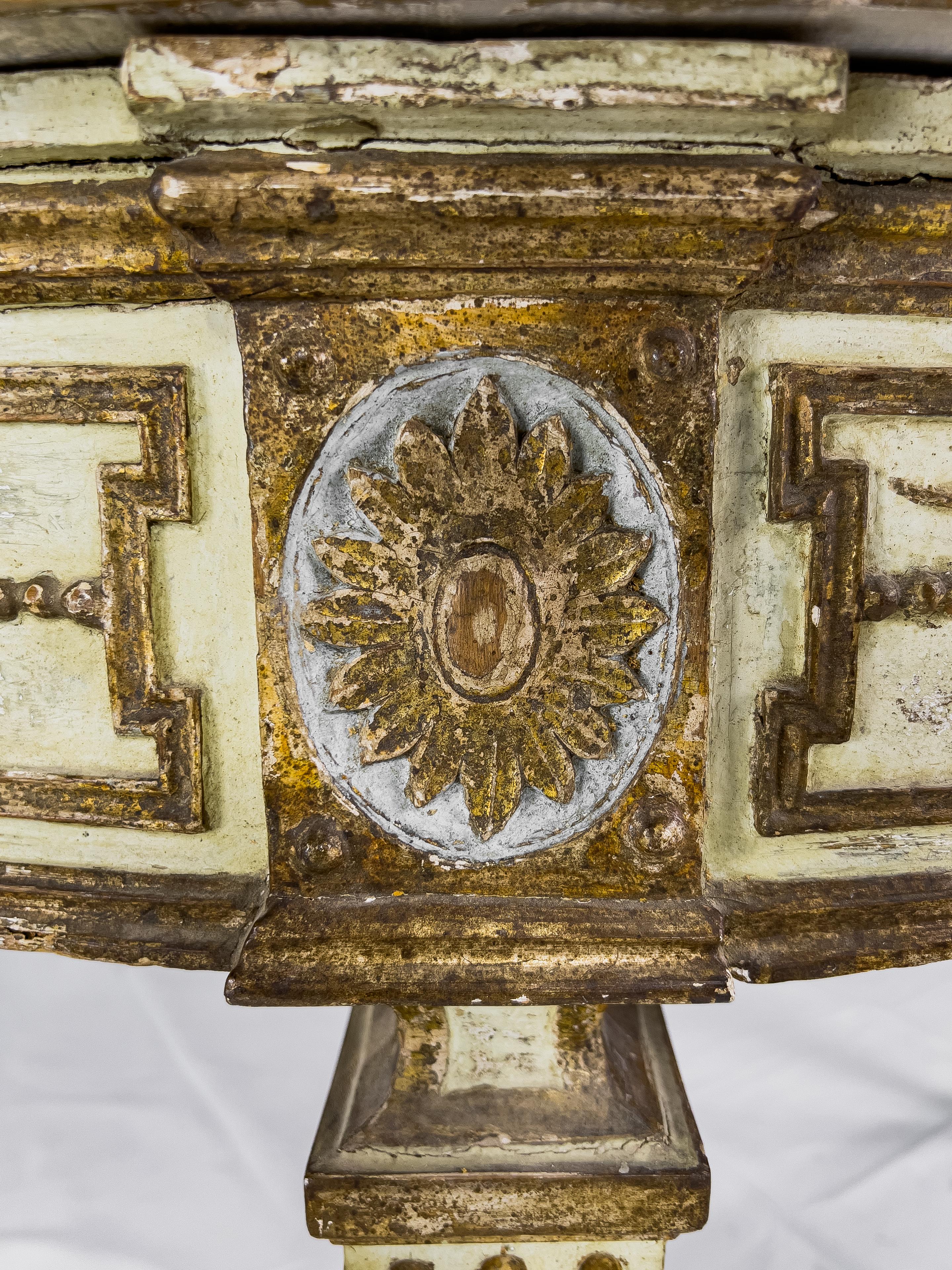18. Jahrhundert. Italienische Konsole mit Marmorplatte im Zustand „Gut“ im Angebot in Houston, TX