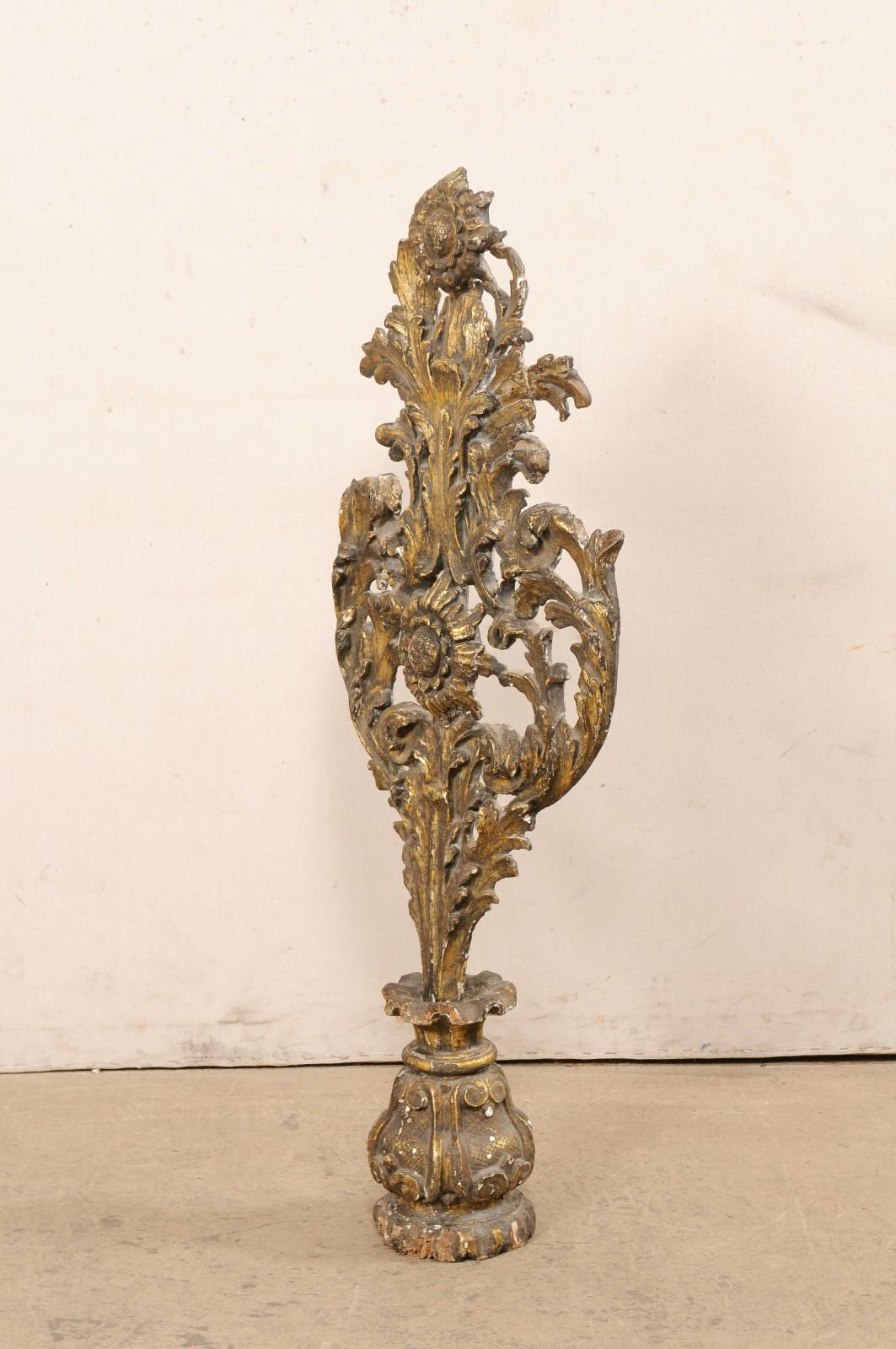 18th C. Italian Monumental Finial with its Original Finish For Sale 7