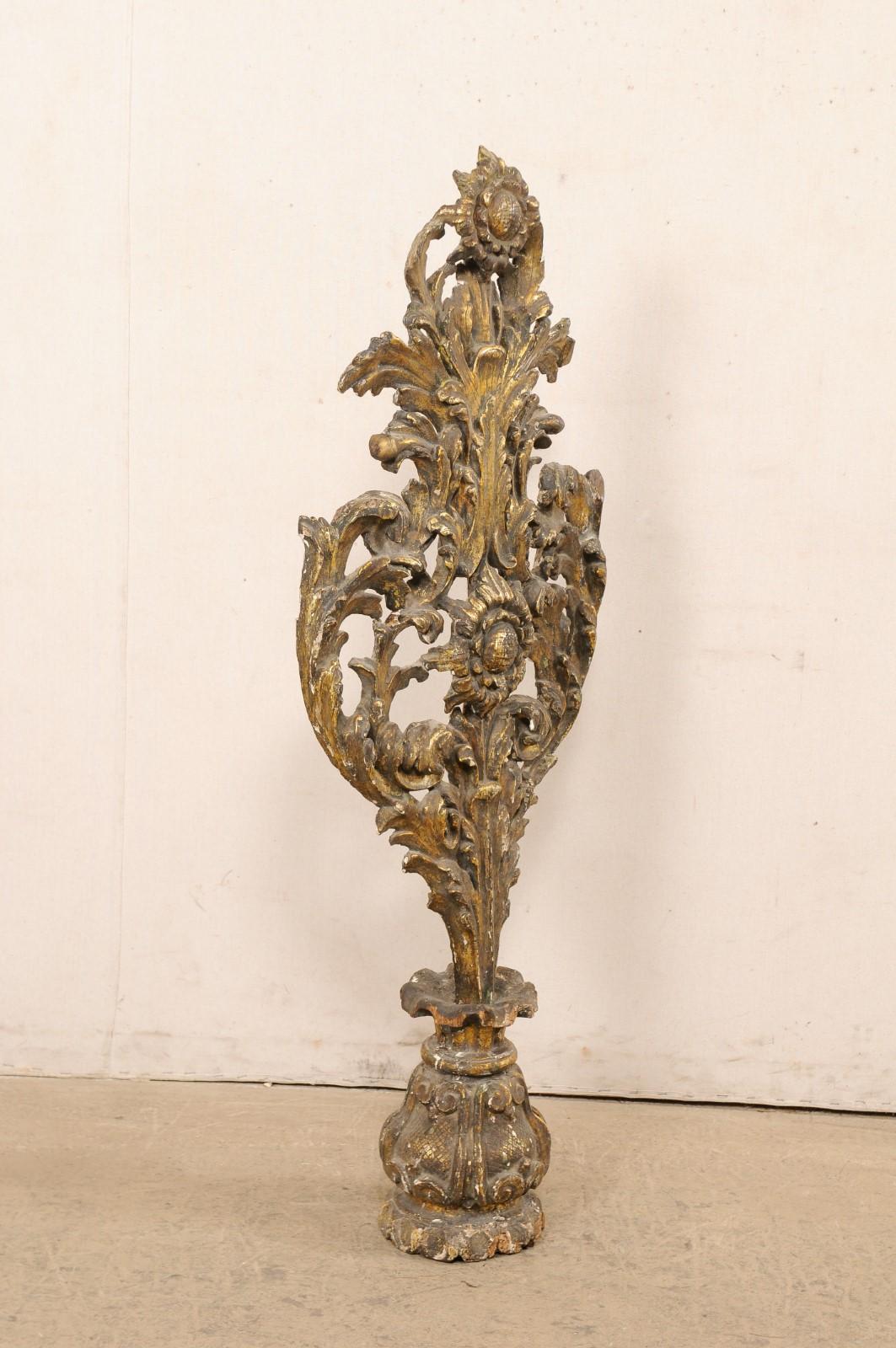 18th C. Italian Monumental Finial with its Original Finish For Sale 1