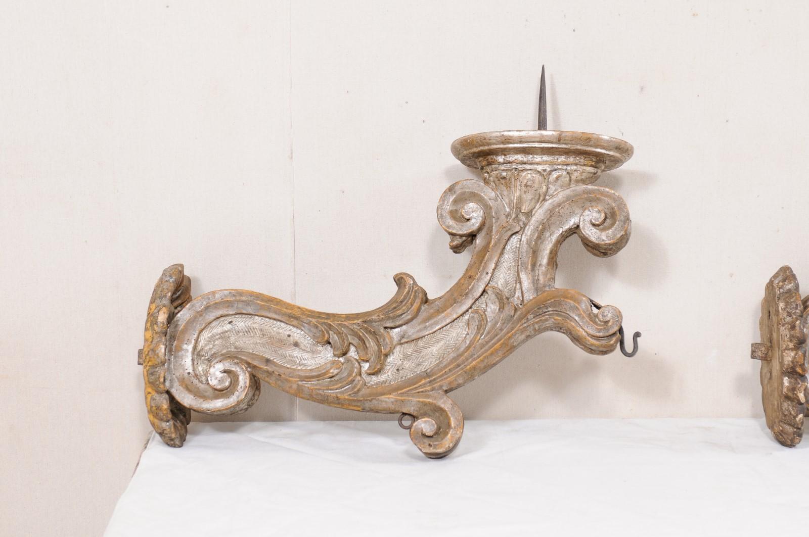 18th C. Italian Pair Acanthus-Carved Wood Pricket Sconces In Good Condition For Sale In Atlanta, GA