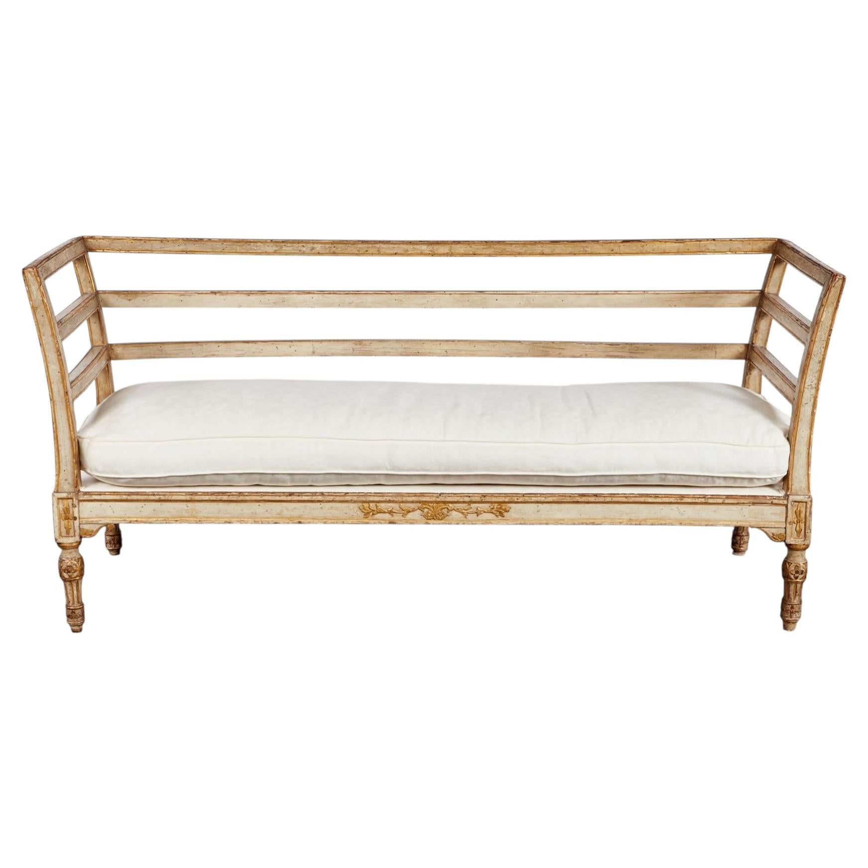 18th c. Italian Settee with Damask Cushion For Sale
