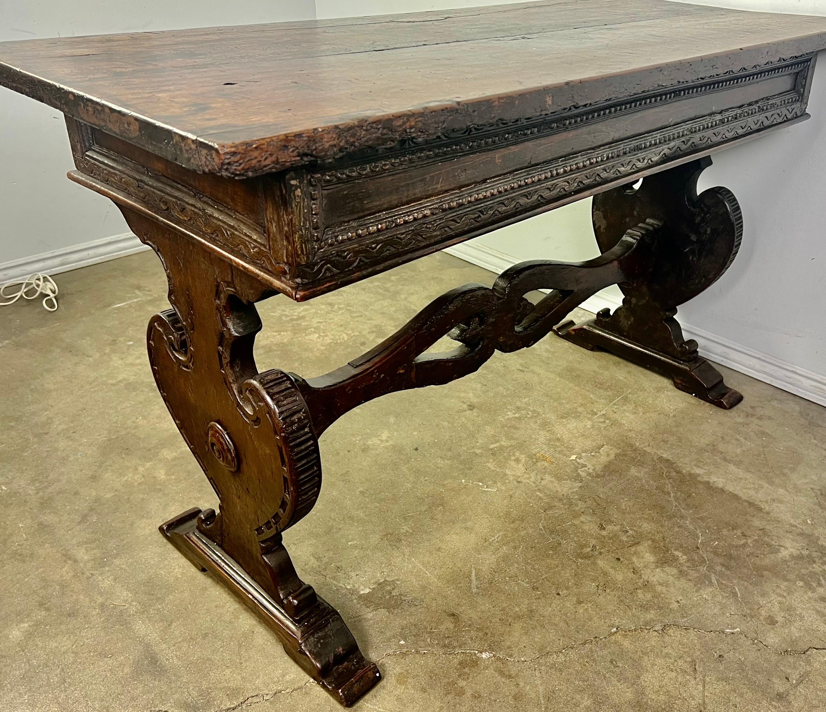 18th Century Italian Trestle Table For Sale 6