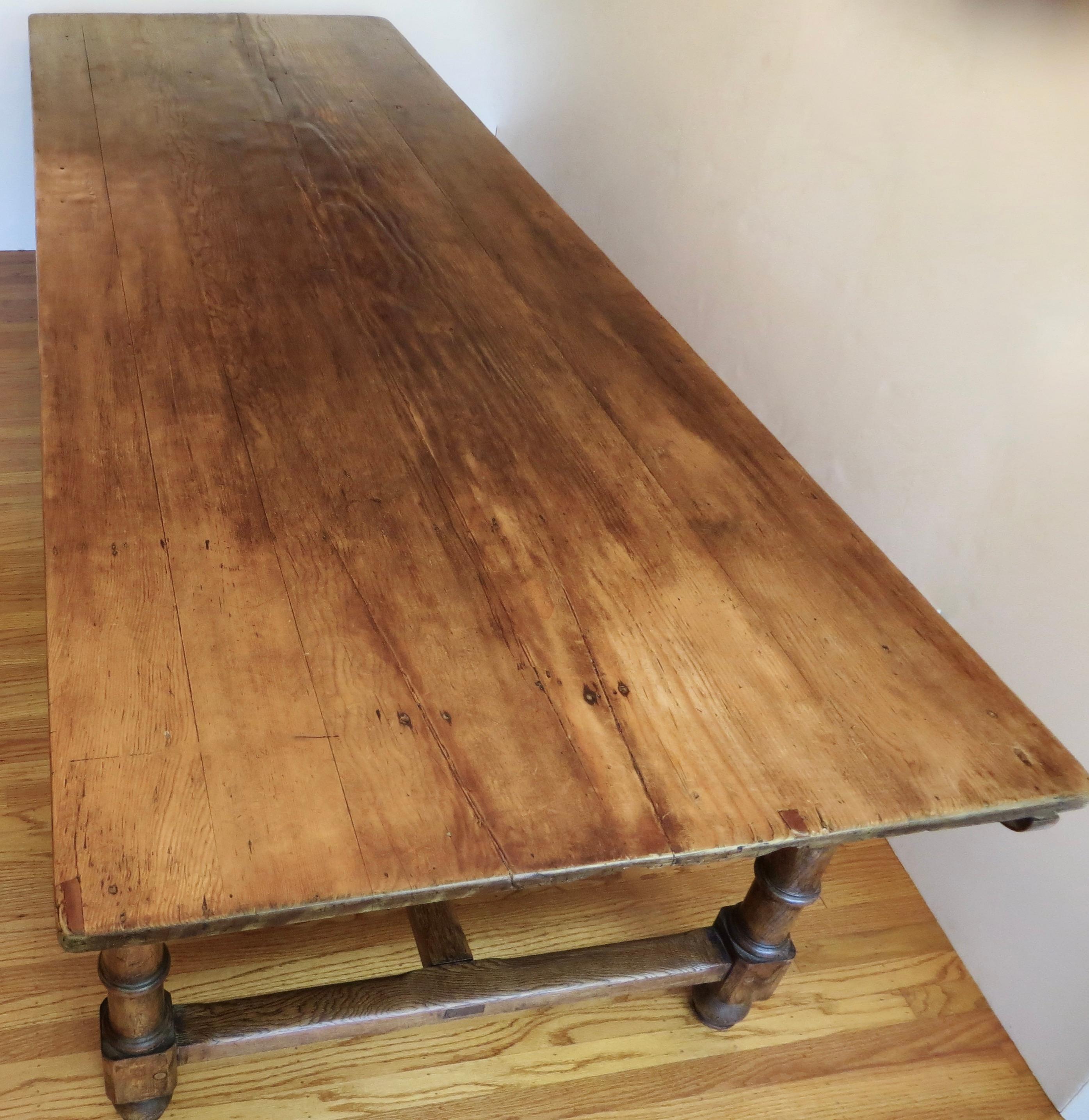 18th C. Large Provincial Plank Topped Dining Room Table. British Circa 1790 In Good Condition For Sale In Incline Village, NV