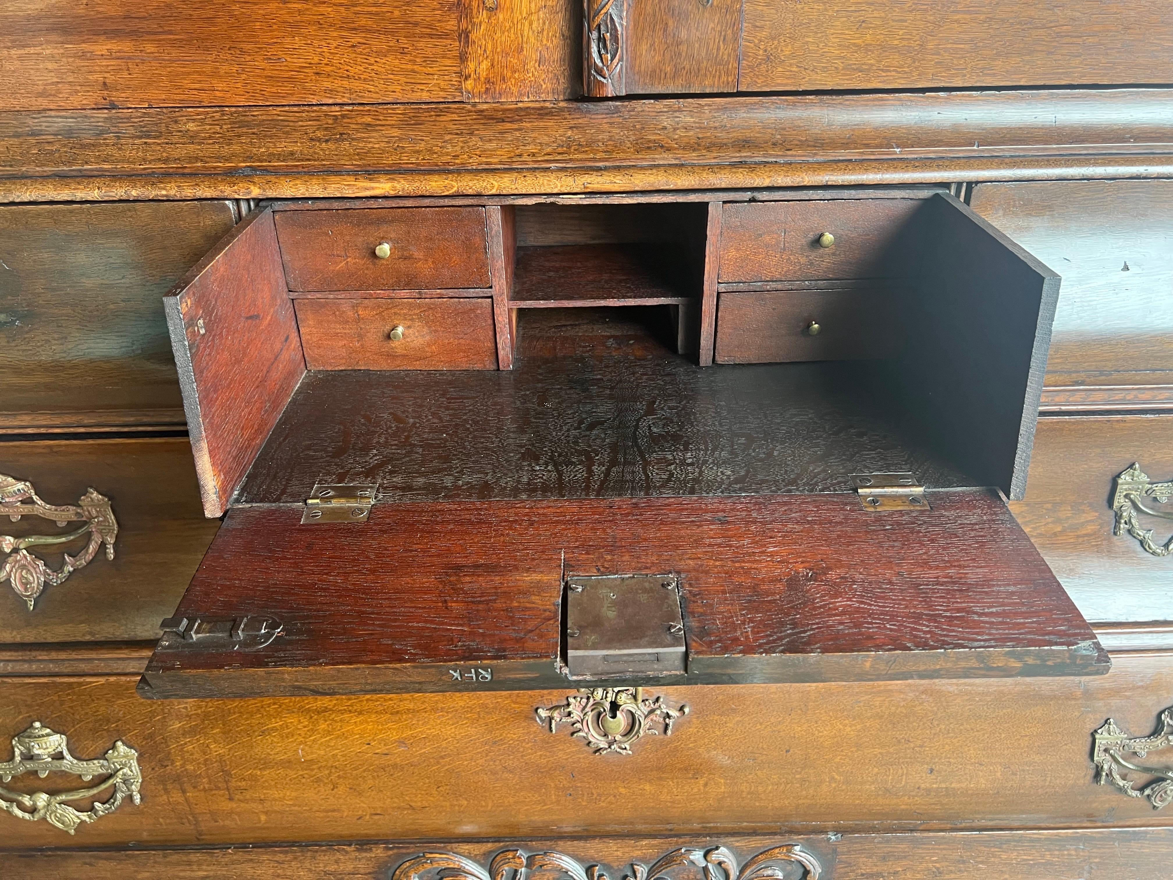 18th Century Mahogany Dutch Cabinet For Sale 4