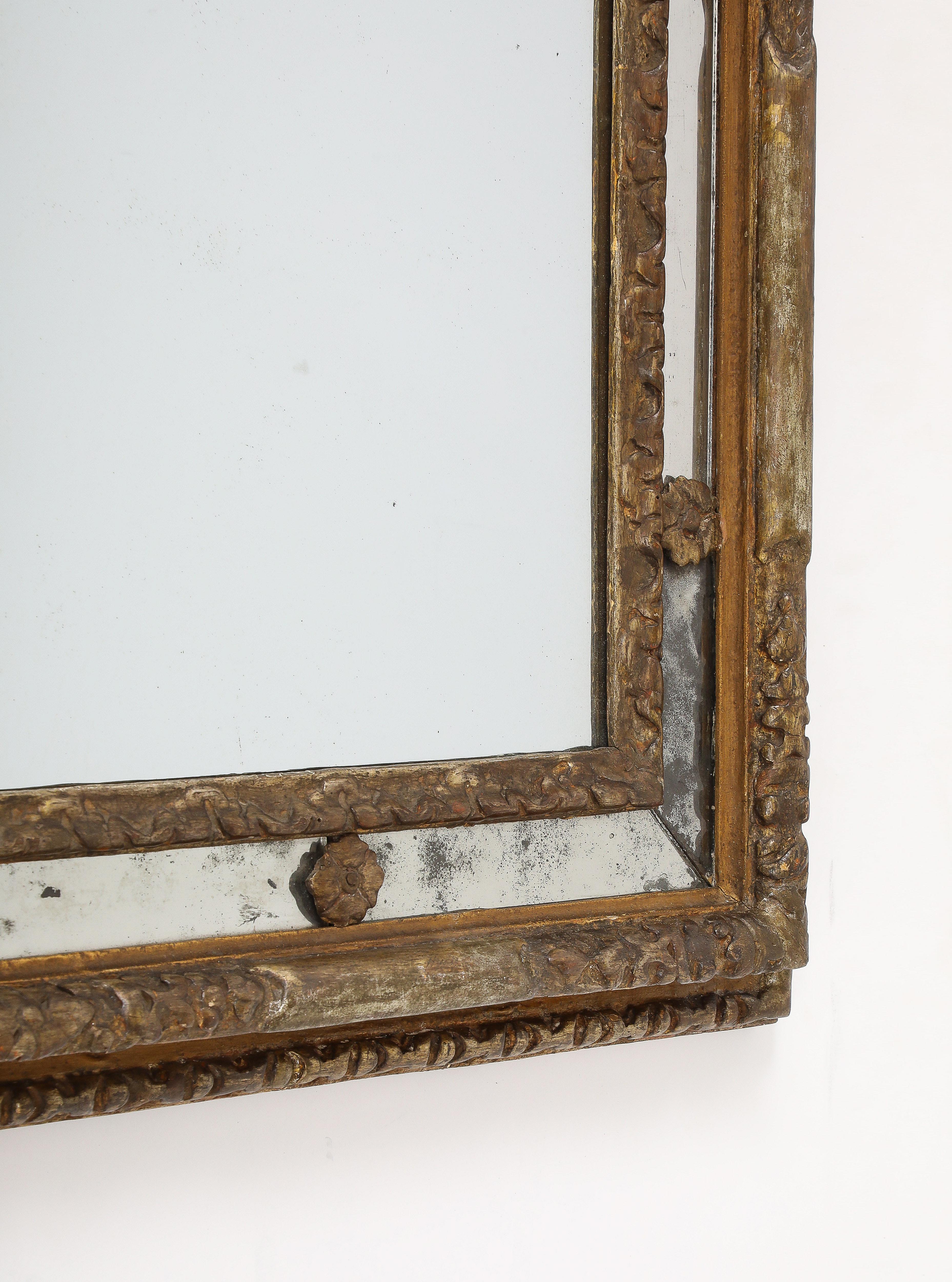 Wonderful size, with traditional gold gilt carvings and beautiful old mirror, an elegant classic without too much decoration