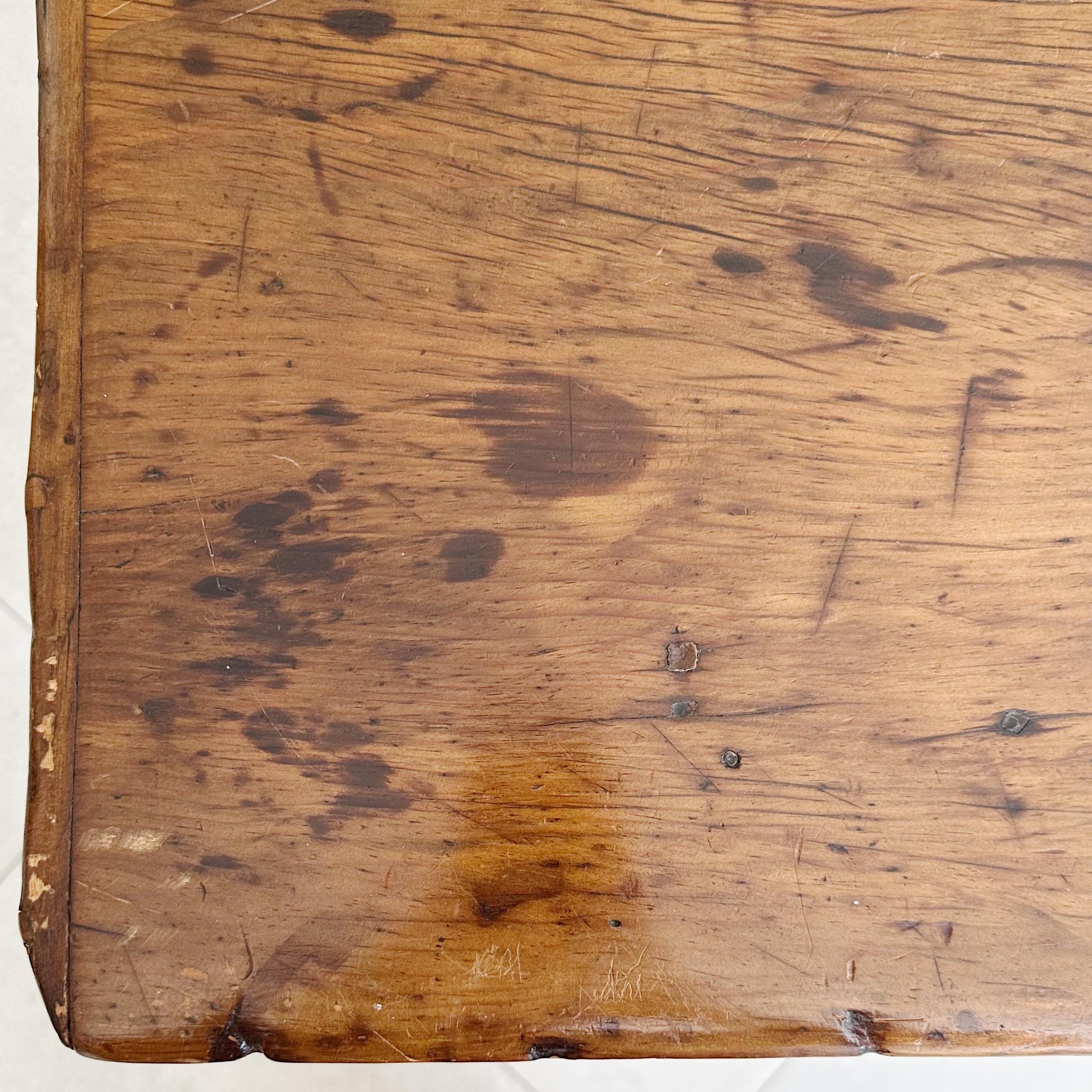 18th Century and Earlier 18th C New England Tavern Table For Sale