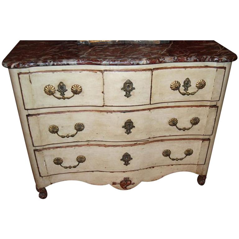 18th c. Painted Commode with Carved Heart For Sale