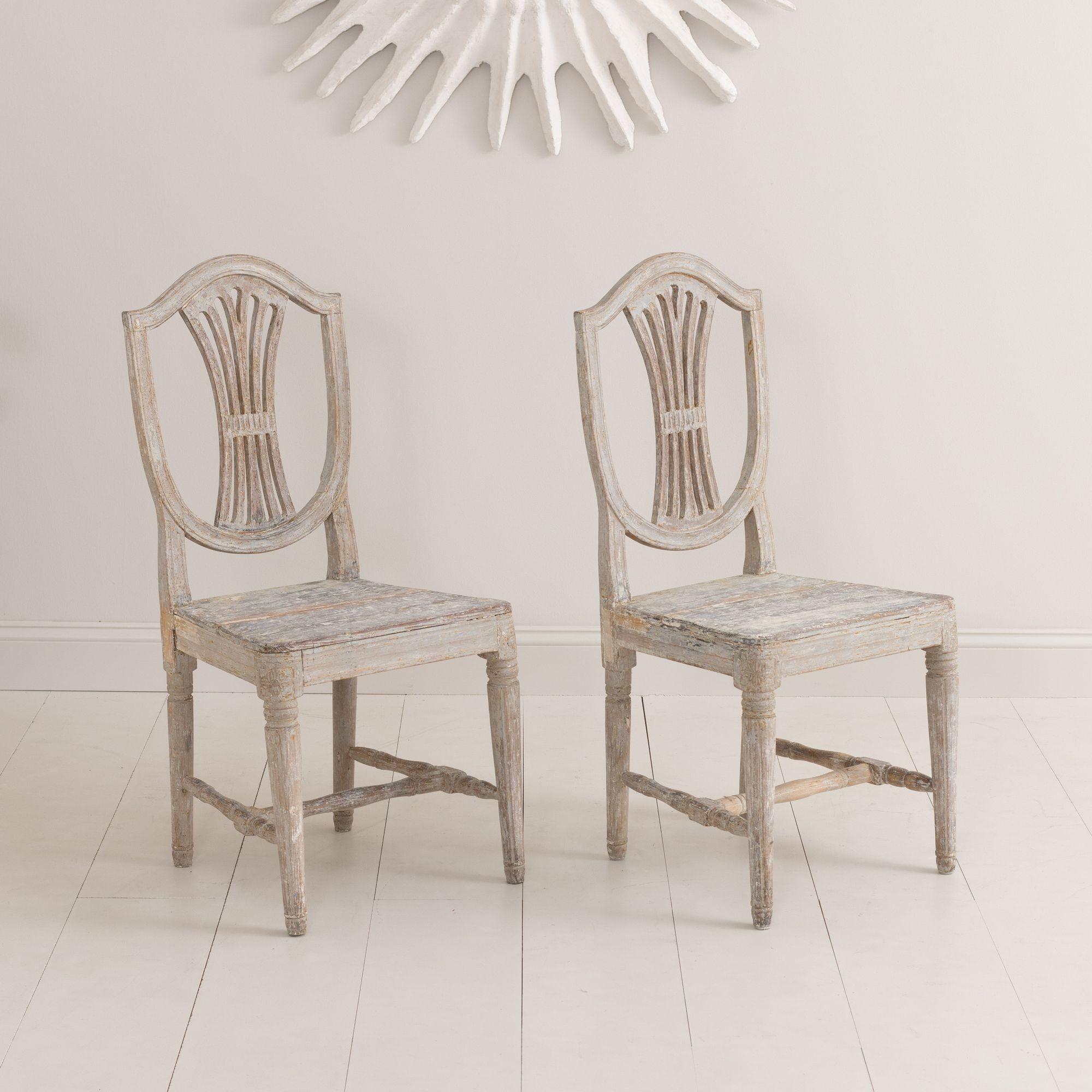 18th c. Pair of Swedish Gustavian Period Shield Back Chairs in Original Paint For Sale 8