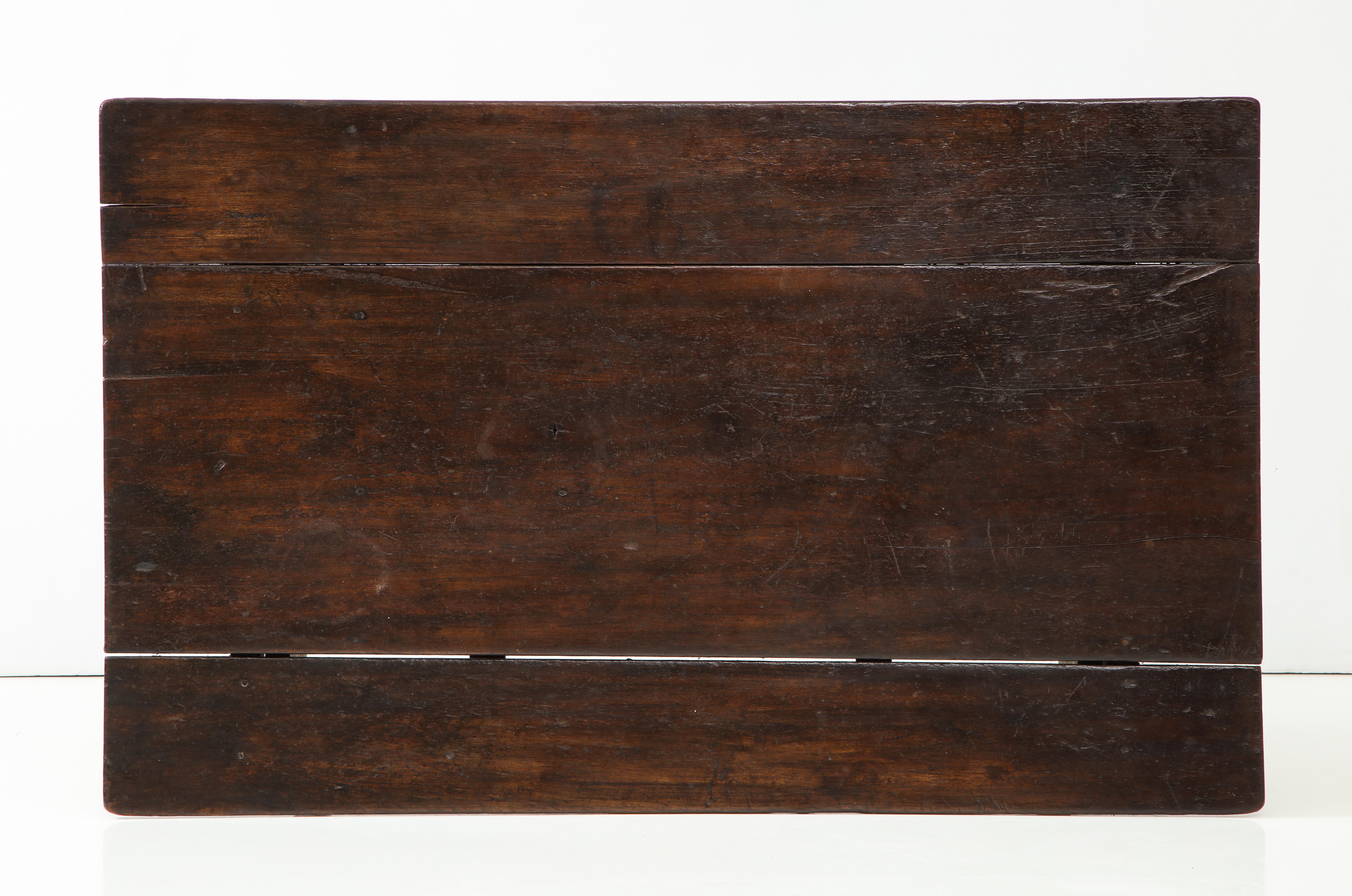 Niederländischer Tisch mit Schublade aus Pennsylvania, 18. Jahrhundert im Angebot 3