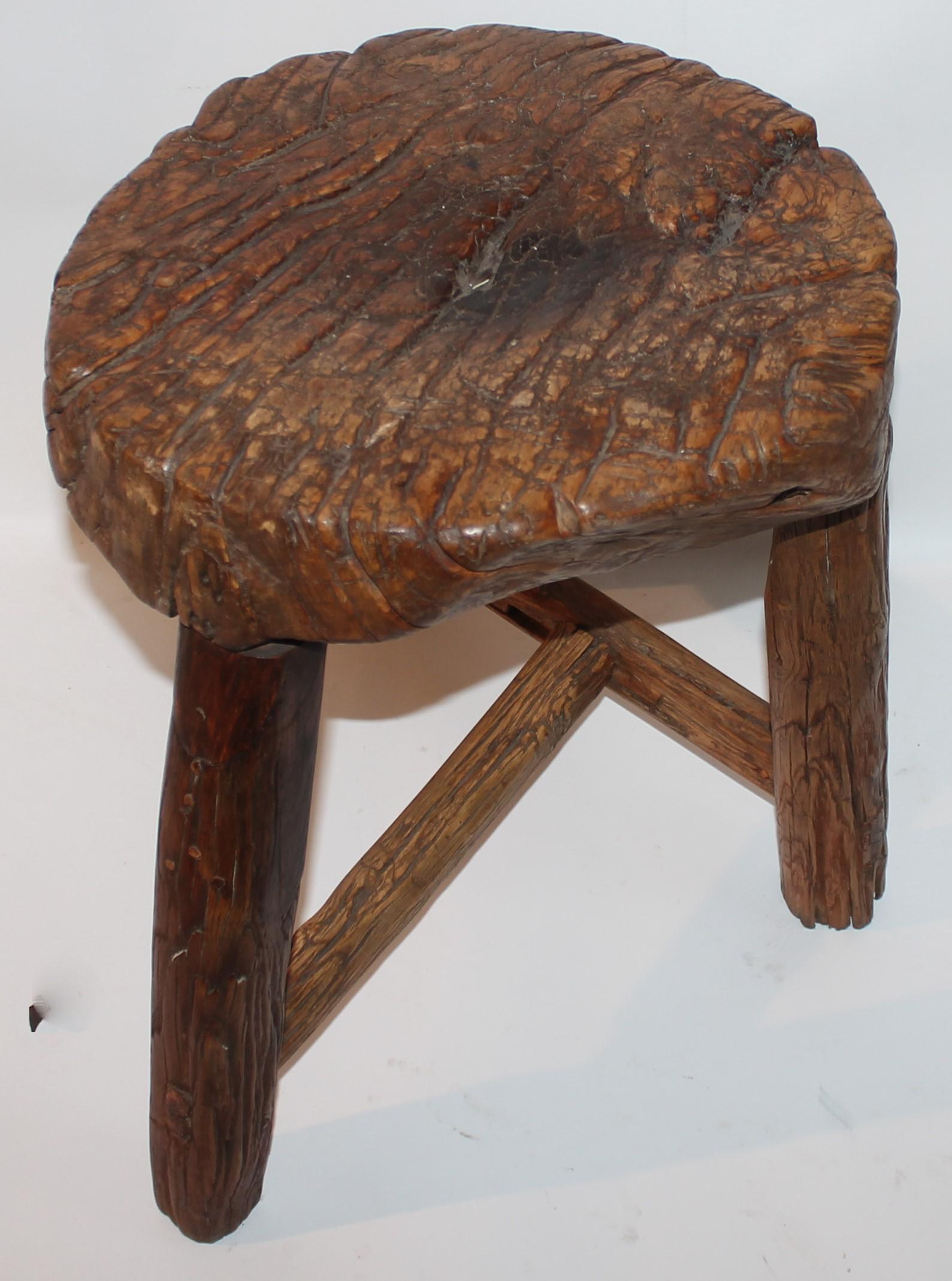 Beautiful early 18th C plank wood stool. Great in a ranch home, country home, on a porch.
Stool measures 19 wide x 16 deep.
Seat height measures 19 inches.