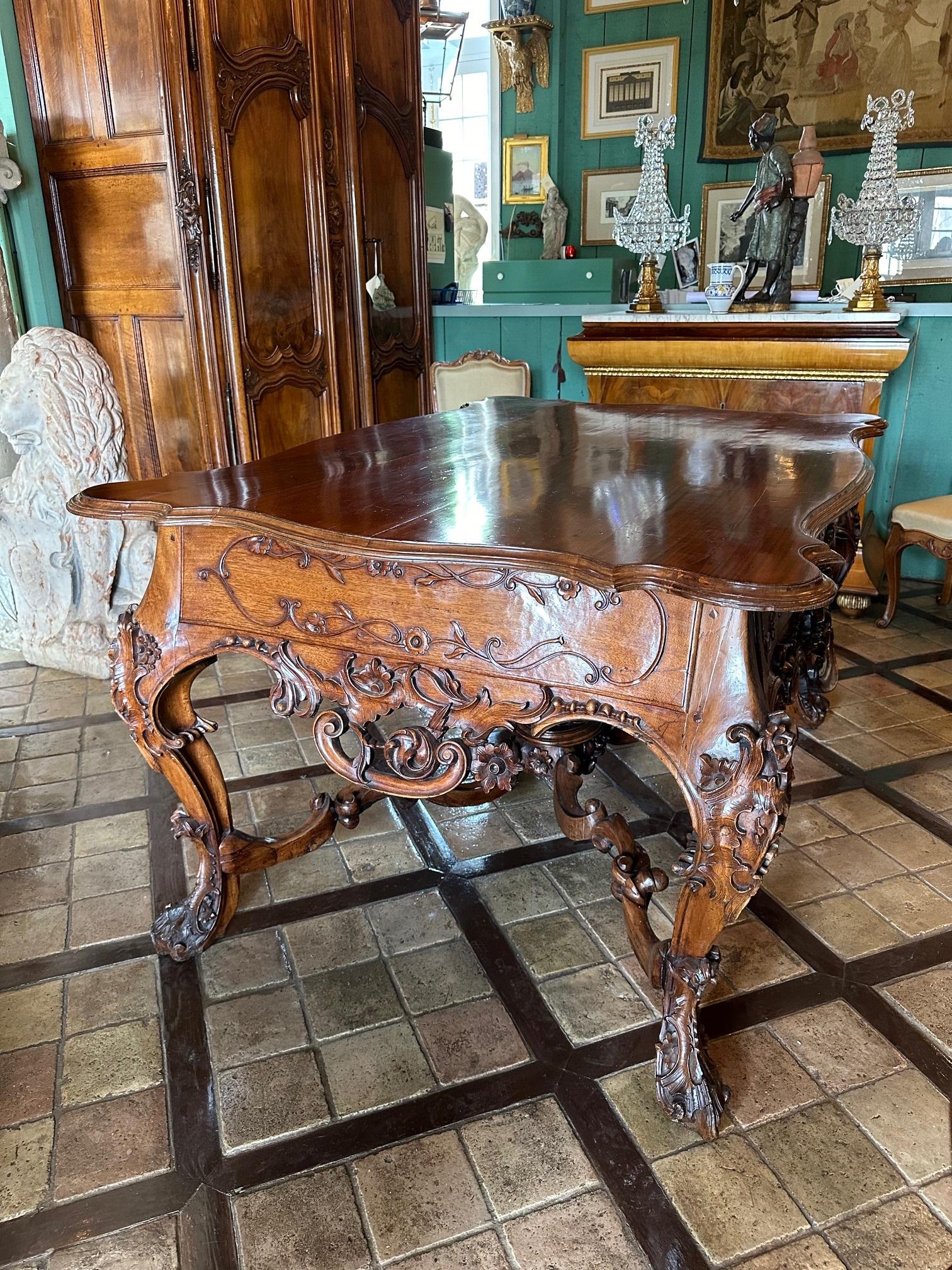 18th C. Portuguese Grand carved Hardwood Library Table Entry center Antiques LA For Sale 6