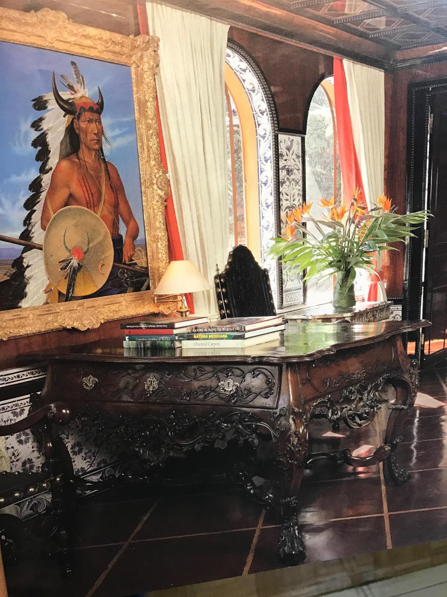 Portoghese Tavolo da biblioteca in legno massiccio intagliato del XVIII secolo Centro d'ingresso Antiquariato LA in vendita