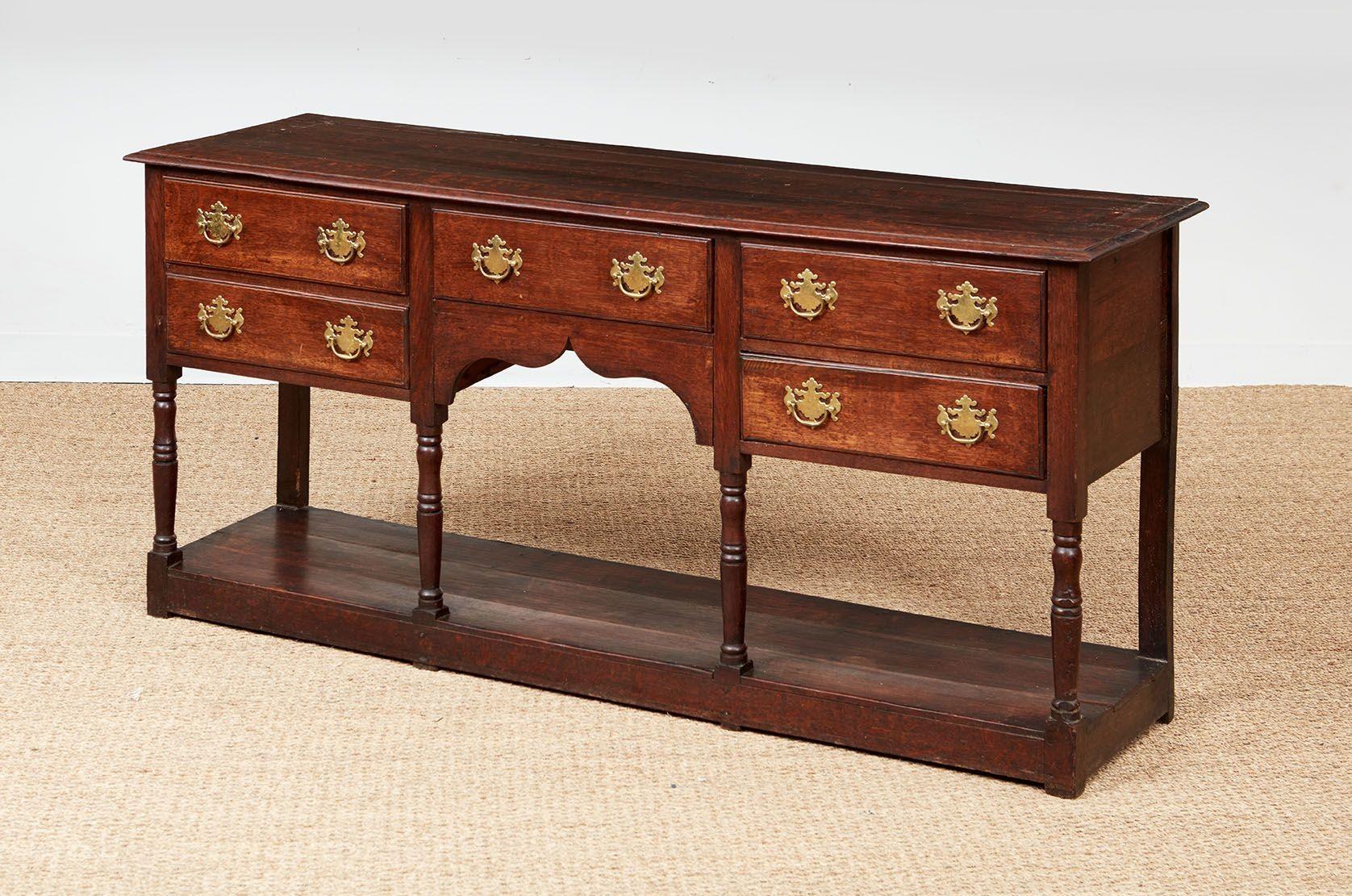 18th c. Potboard Dresser Base In Good Condition For Sale In Greenwich, CT