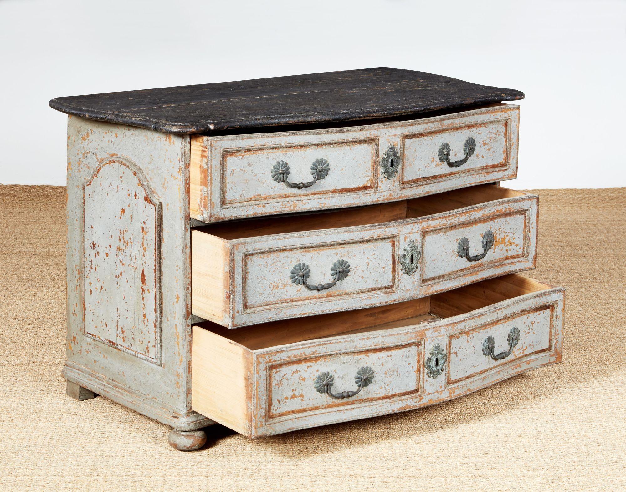Mid-18th Century 18th c. Provencal Painted Commode For Sale