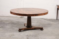 Mesa de centro redonda inglesa del s. XVIII