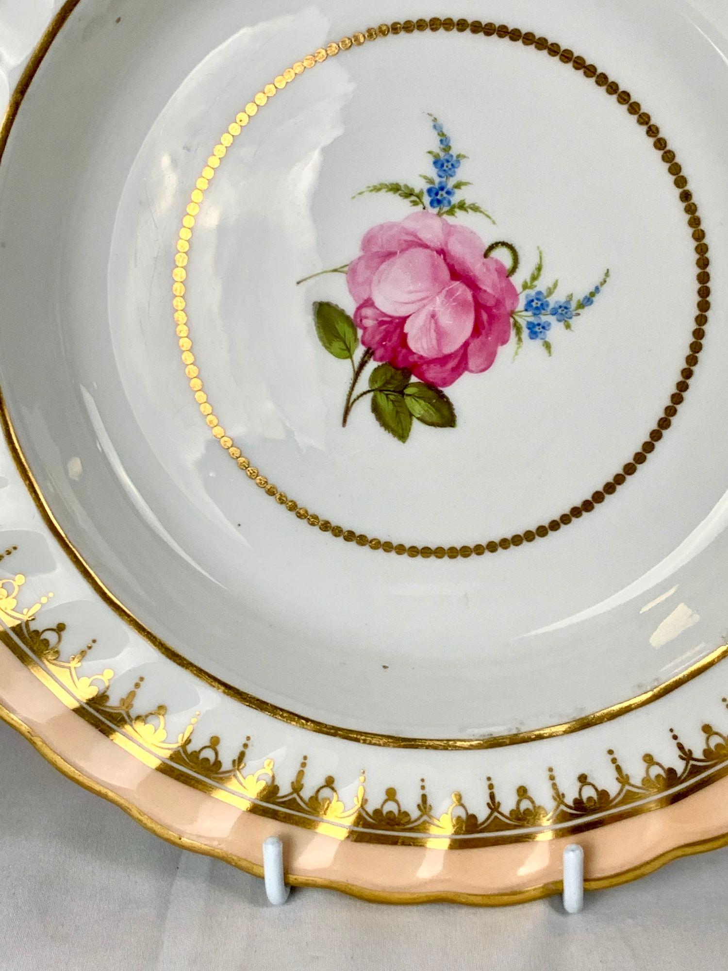 Juego de porcelana Royal Crown Derby del siglo XVIII Rosas príncipe de Gales pintadas a mano en venta 3