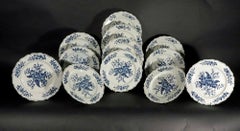 18th c. Set of First Period Worcester Underglaze Blue Porcelain Pine Cone Plates