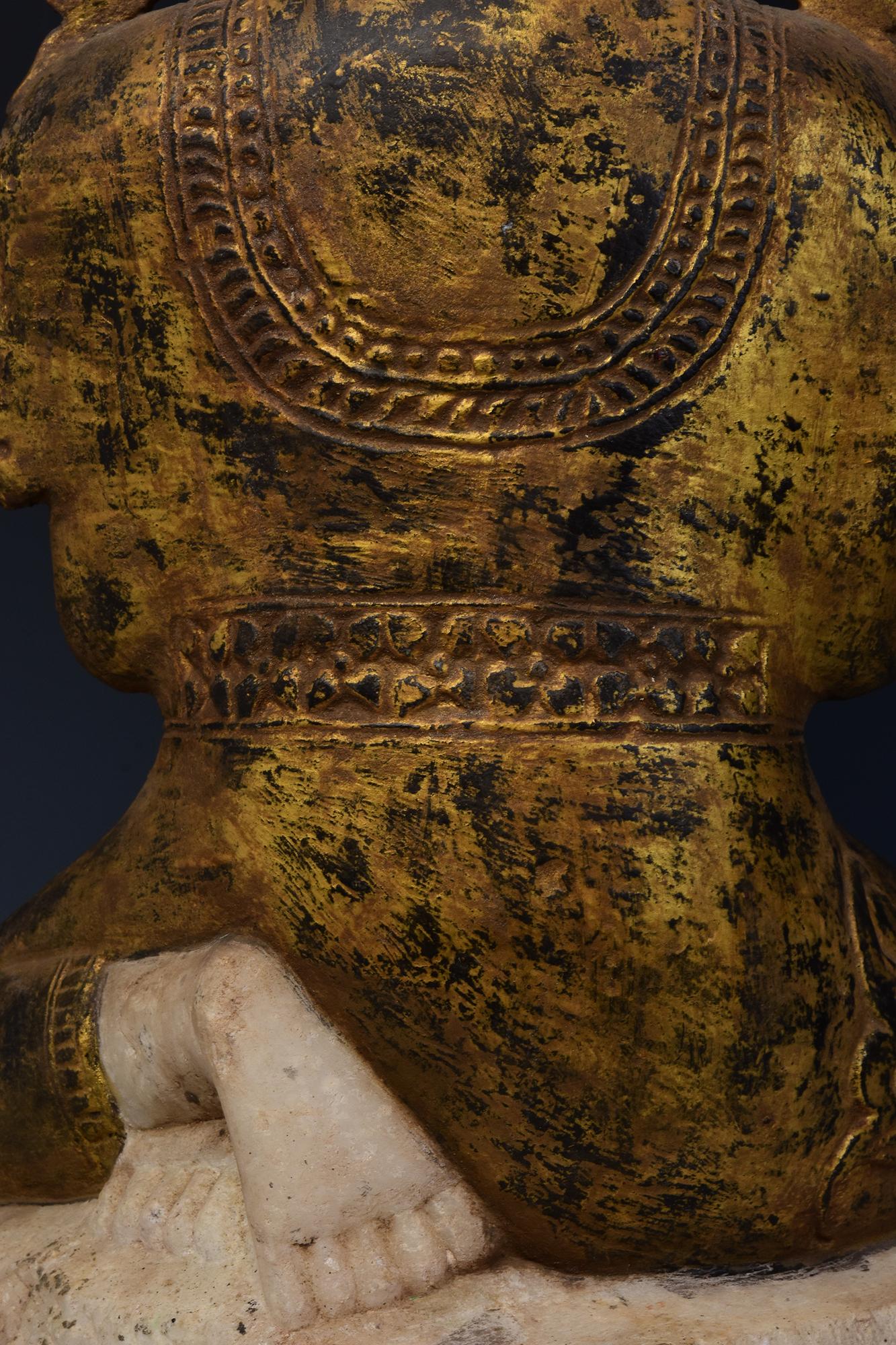 18th C., Shan, Antique Burmese Alabaster Marble Seated Crowned King Buddha For Sale 8