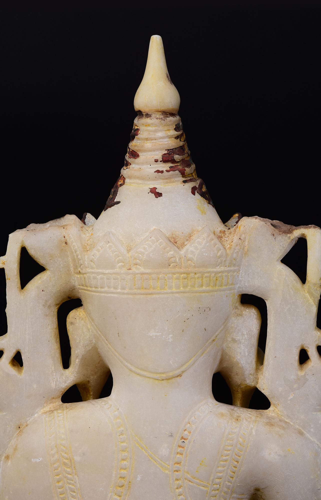 18. Jh., Shan, Antiker burmesischer Alabaster-Marmor Sitzende gekrönte Königsbuddha im Angebot 8